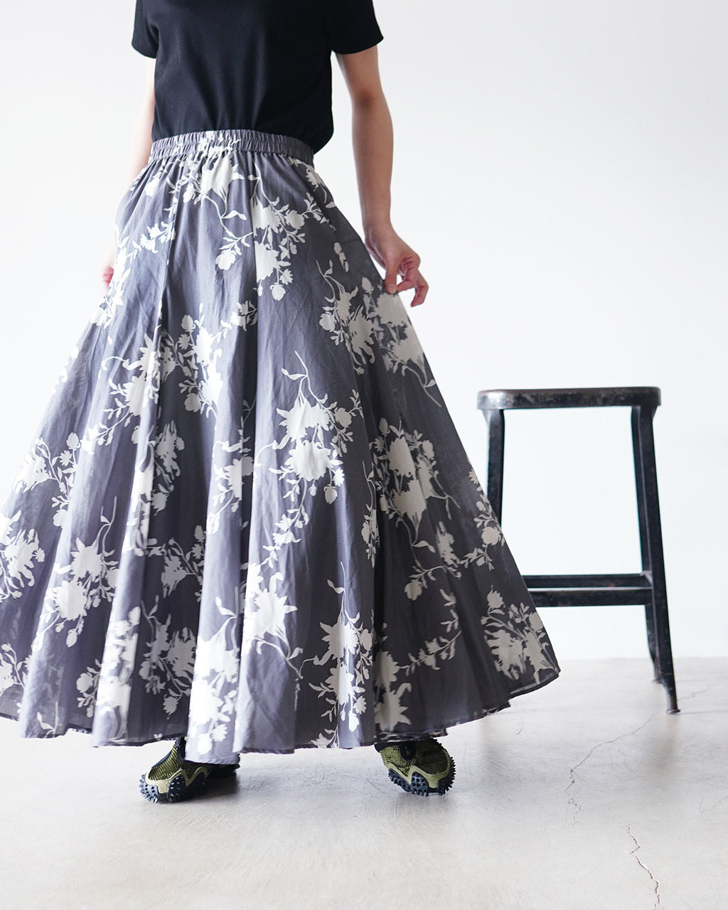 mizuiro ind ミズイロインド flower print volume flare skirt 花柄プリントボリュームフレアスカート | Crouka(クローカ)