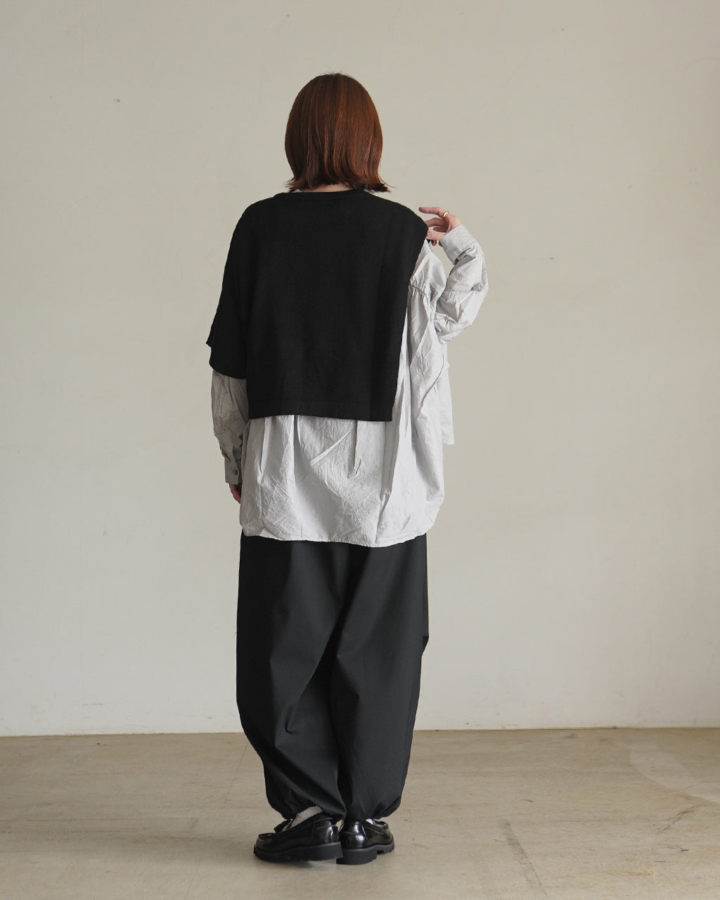 asymmetry crew neck P/O 3-220163