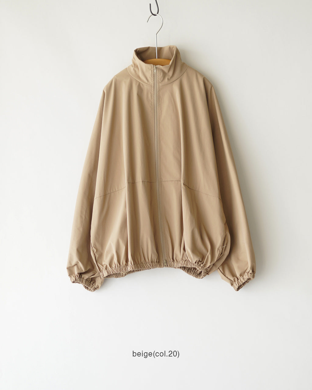 high neck zip blouson 3-270080