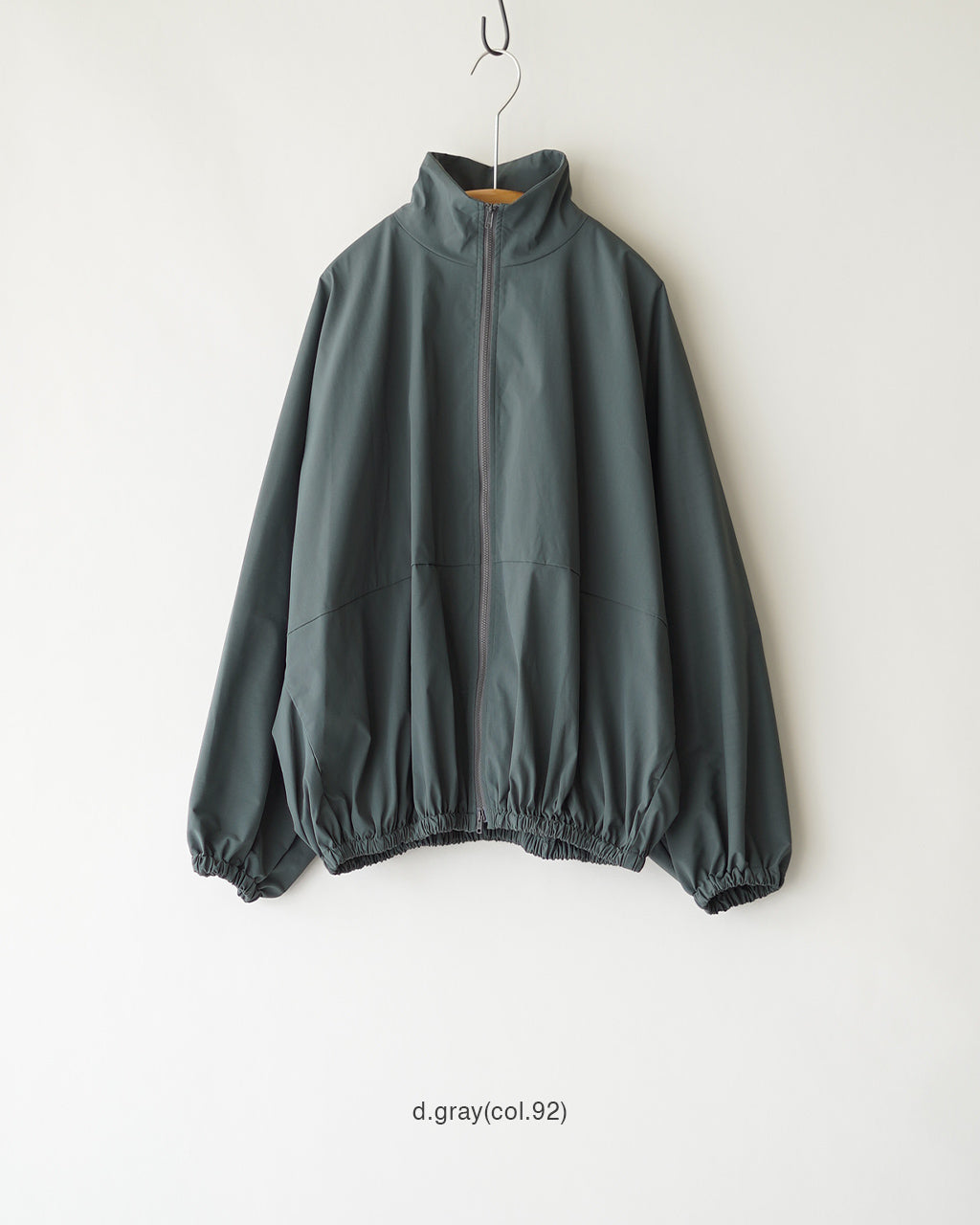 high neck zip blouson 3-270080