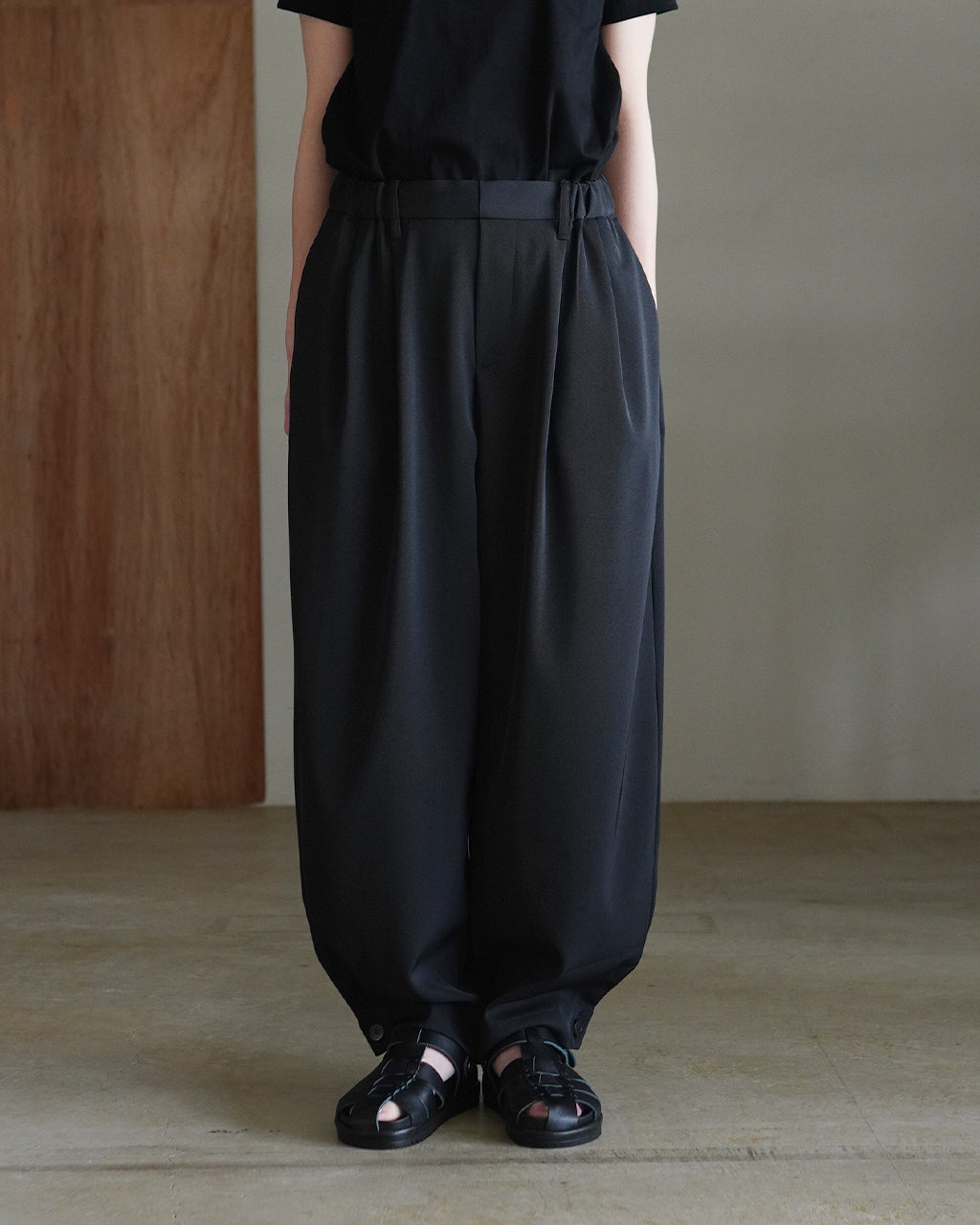 mizuiro ind ミズイロインド tuck hem cocoon PT タックヘムコクーンパンツ | Crouka(クローカ)