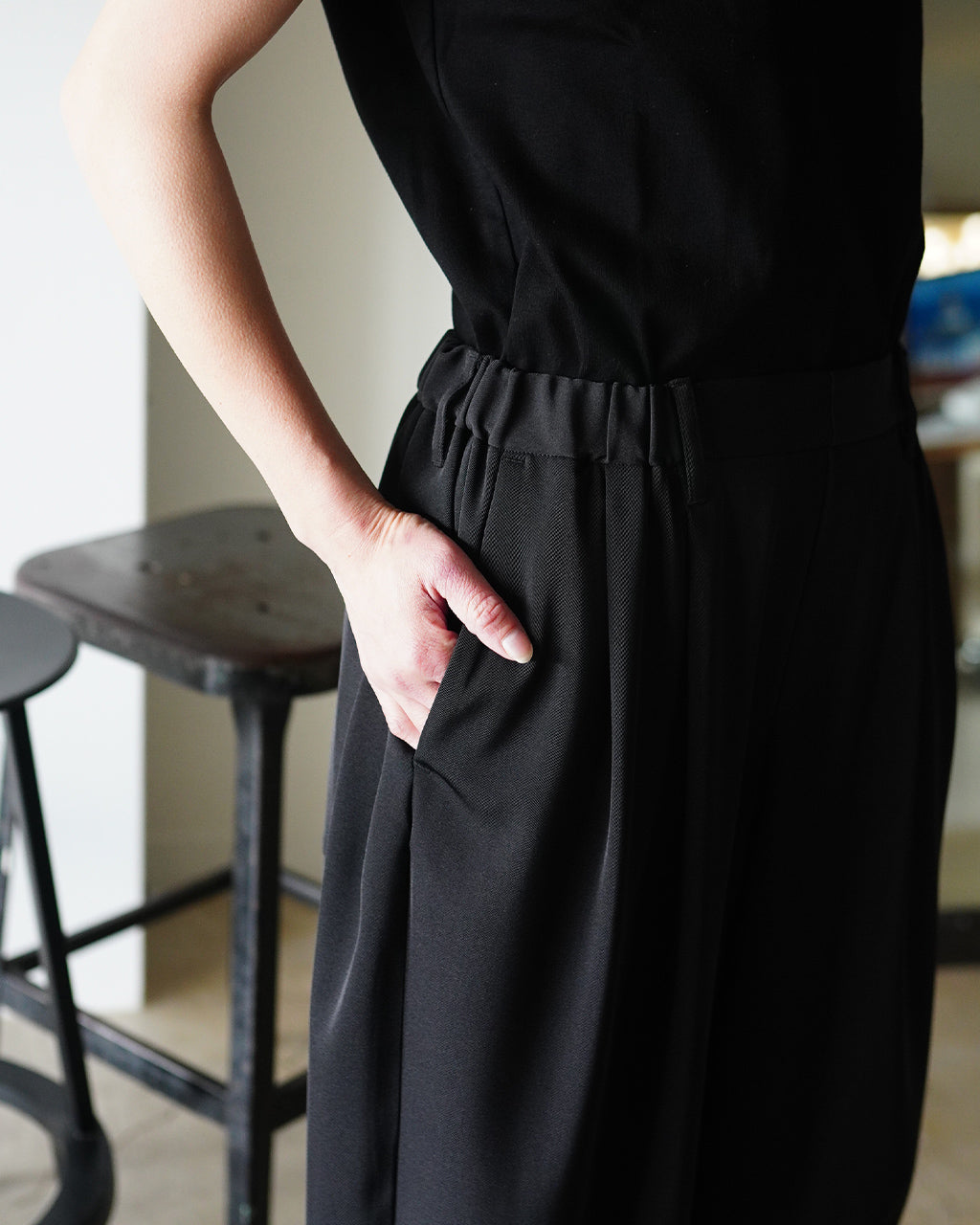mizuiro ind ミズイロインド tuck hem cocoon PT タックヘムコクーンパンツ | Crouka(クローカ)