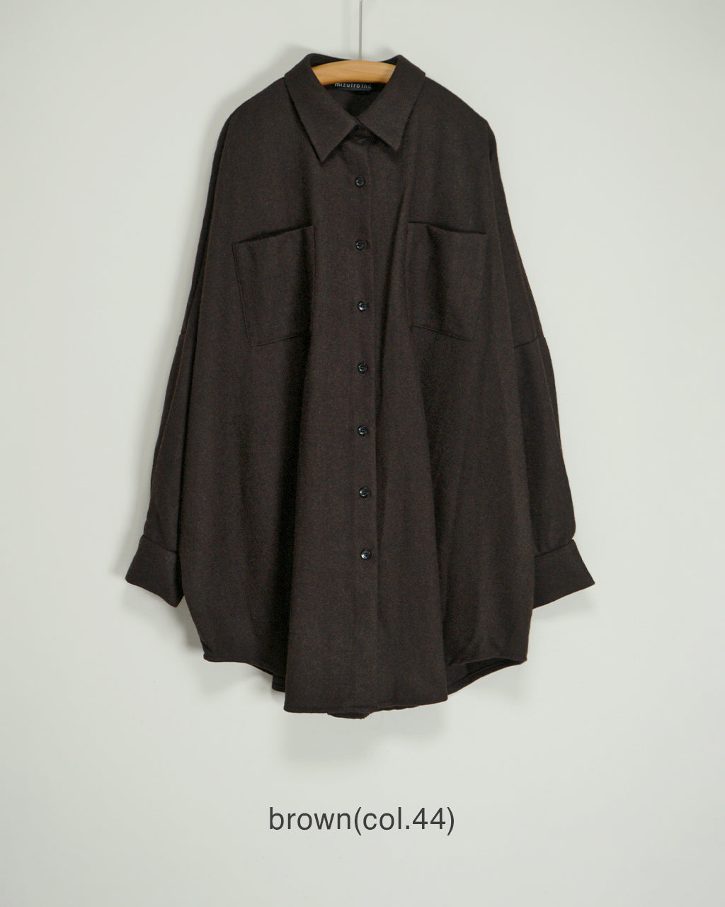 wool wide shirt with pockets 3-230136