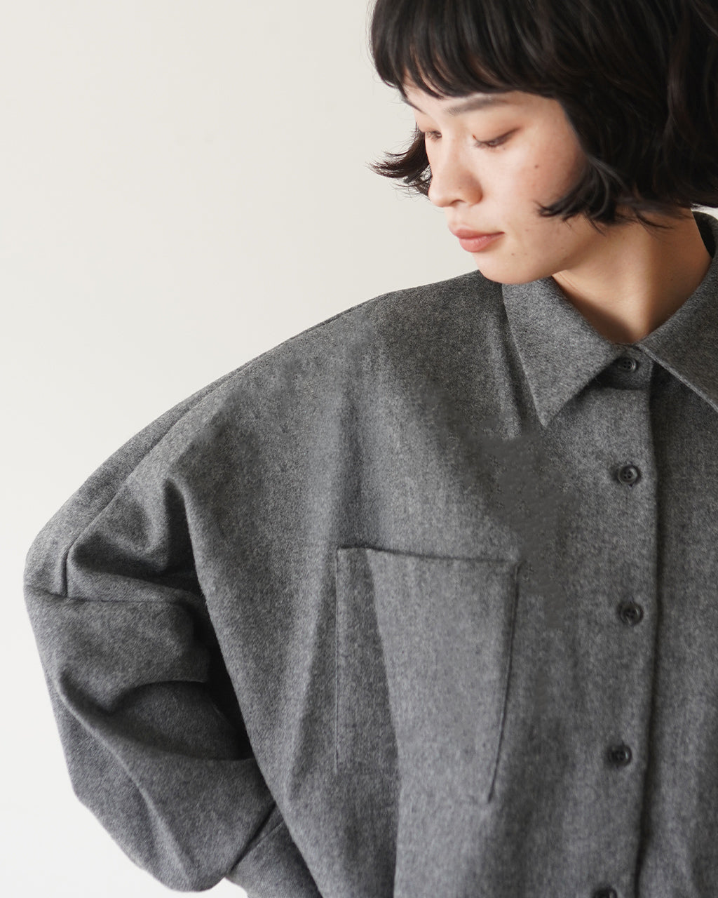 wool wide shirt with pockets 3-230136