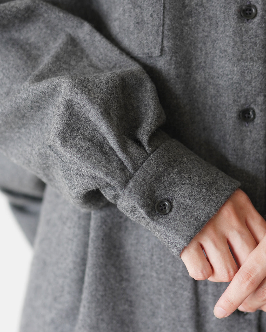 wool wide shirt with pockets 3-230136