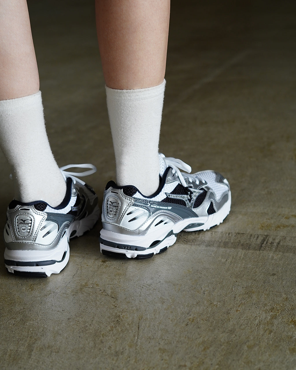 MIZUNO SPORTSTYLE ミズノ スポーツスタイル ウェーブライダー10