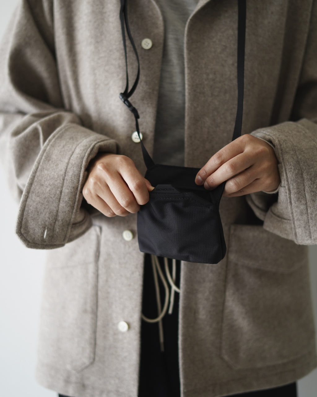 TINY POCKET STANDARD BLACK SD-9104-010