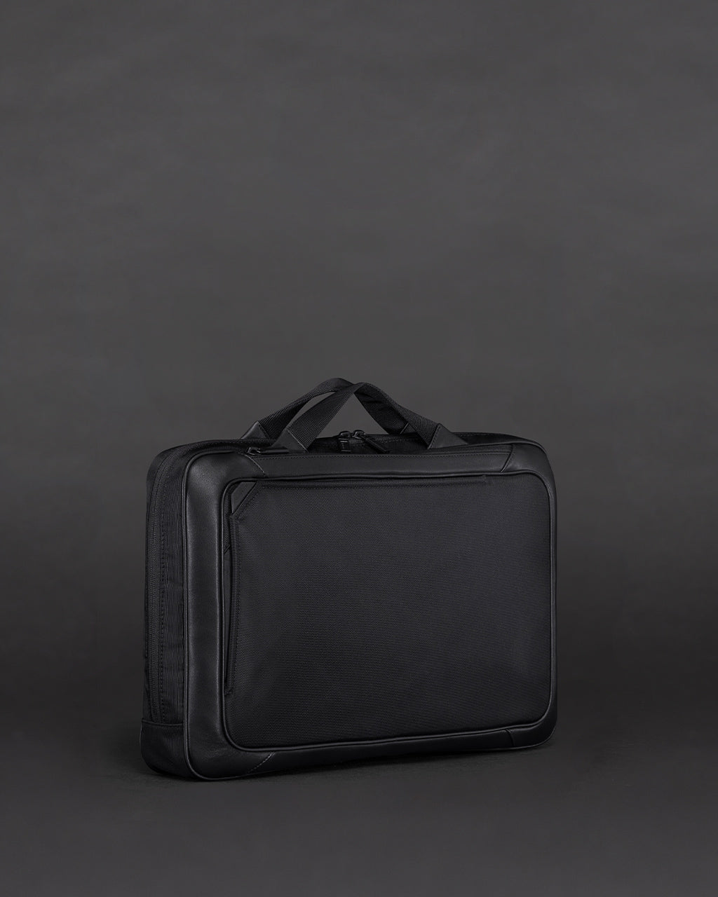 BRIEF CASE OFFICE M BLACK OF-2110-010