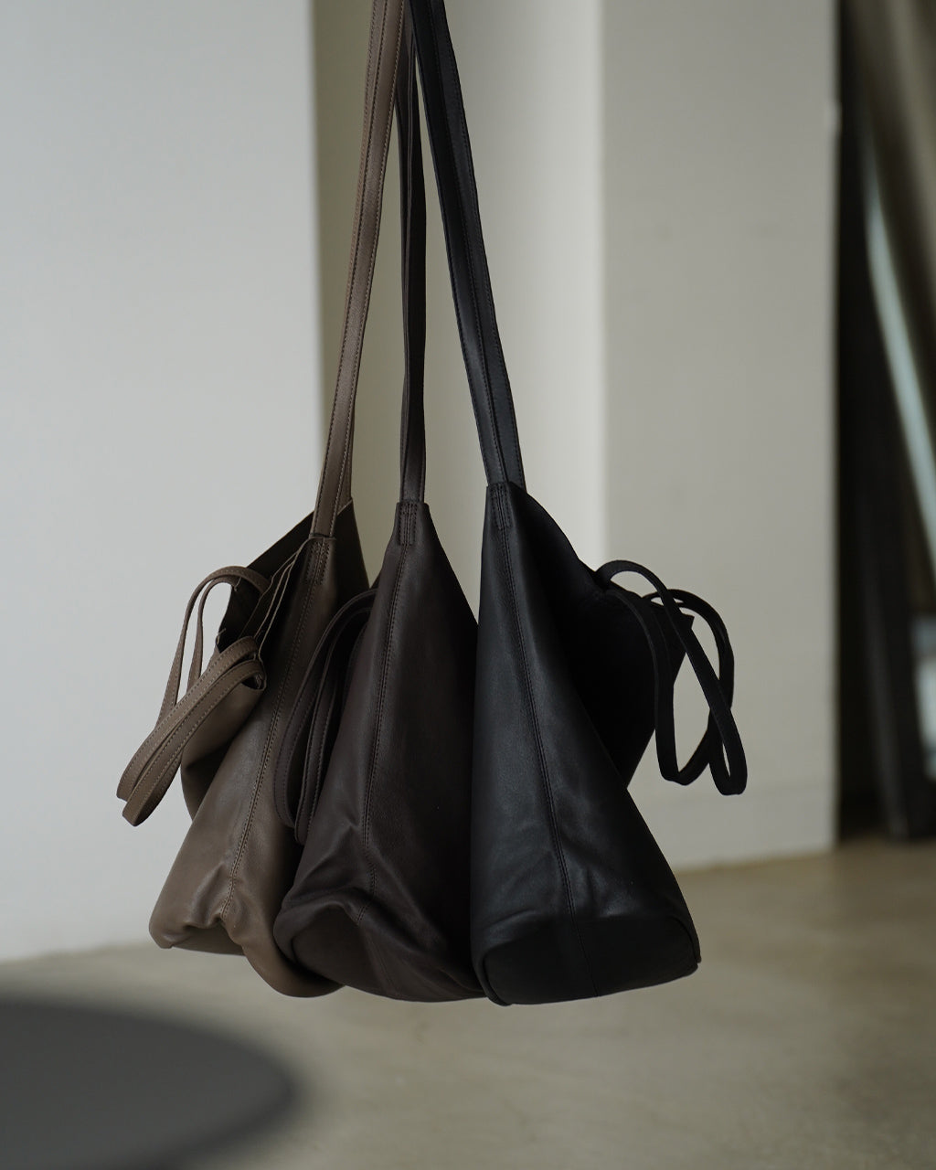 3WAY MEDIUM TOTE（M size） MS-BLK ML-BLK MS-DCH ML-DCH MS-TPE ML-TPE
