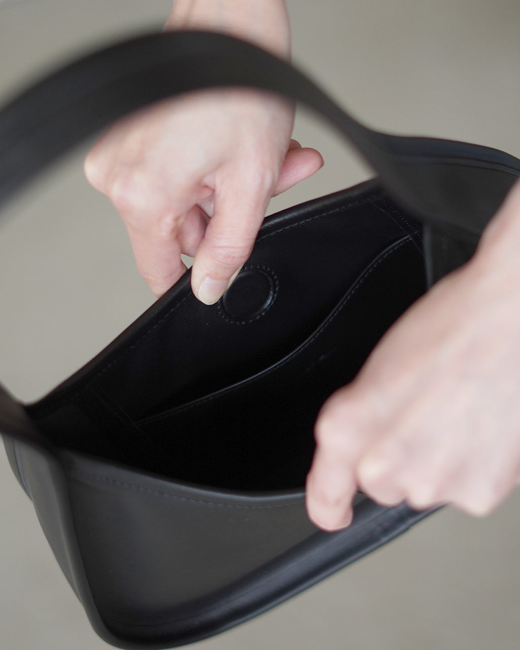 Morphee SAC A MAIN マグネット式ショルダーバッグ レディース
