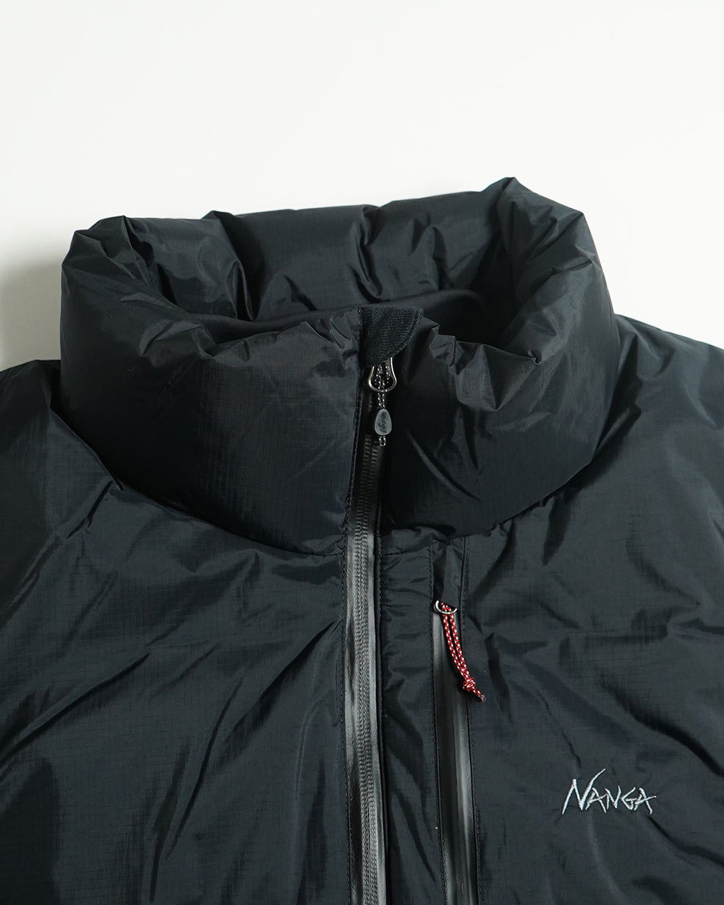 NANGA ナンガ オーロラ テックス スタンド カラー ダウン ベスト AURORA TEX STAND COLLAR DOWN VEST ND2441-1N010-A【送料無料】