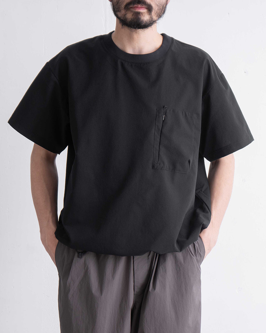 【SALE！20%OFF】NANGA ナンガ 半袖 Tシャツ DotAirR COMFY TEE コンフィーティー カットソー クルーネック 通気性 ストレッチ ファスナーポケット N2500-1J300A
