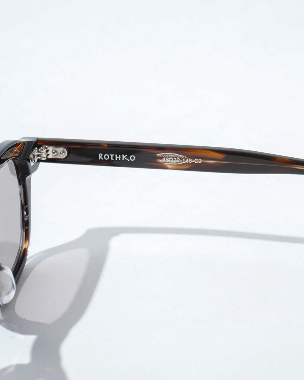 NEW. ROTHKO SUNGLASSES SQUARE
