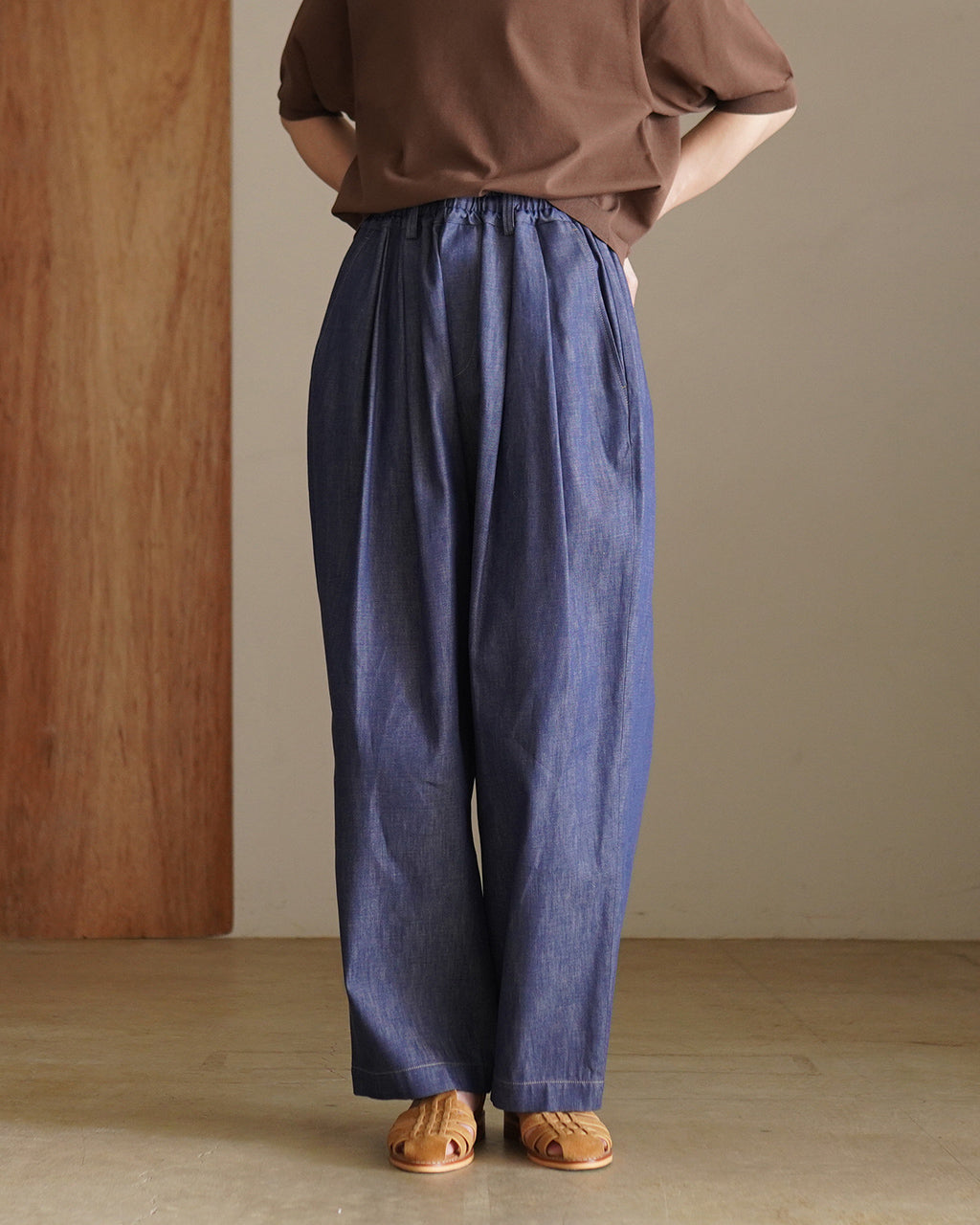 2 TUCK WIDE PANTS DENIM HAKU-DENIM