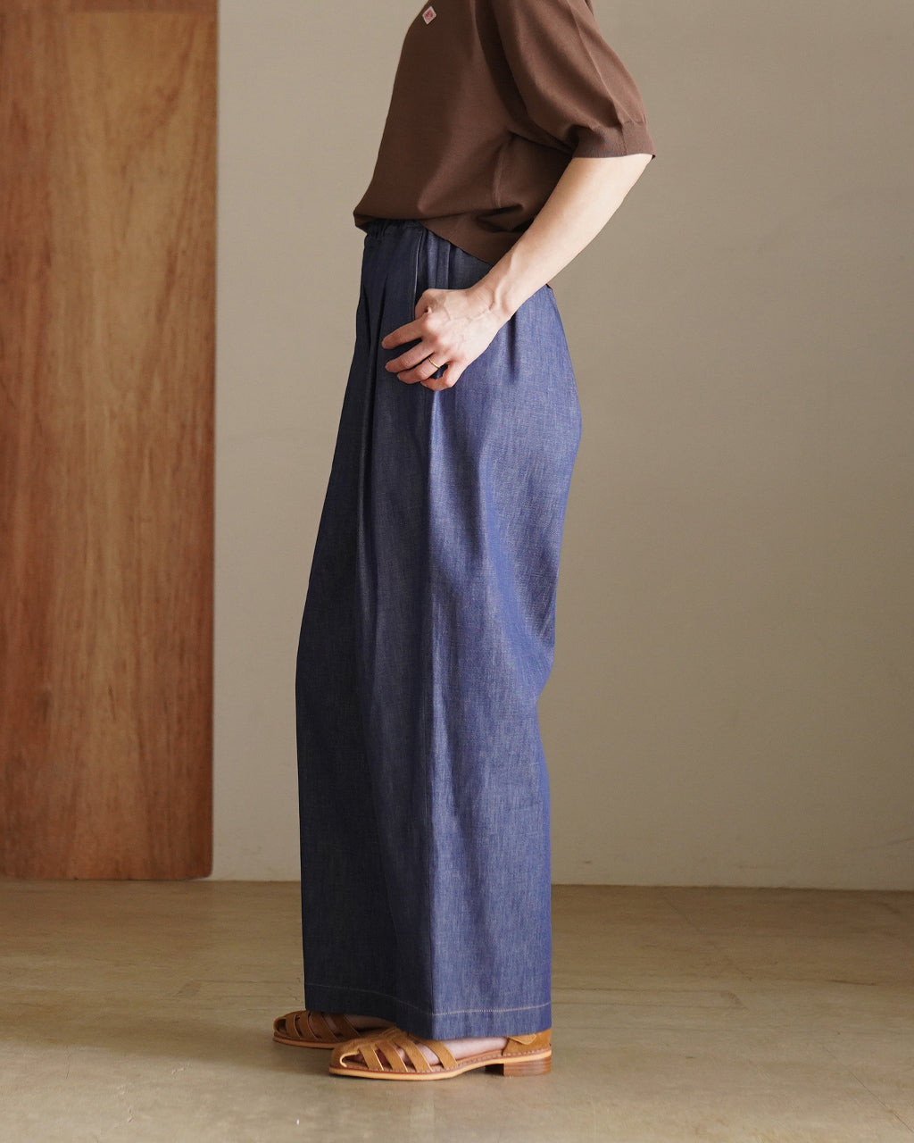 2 TUCK WIDE PANTS DENIM HAKU-DENIM