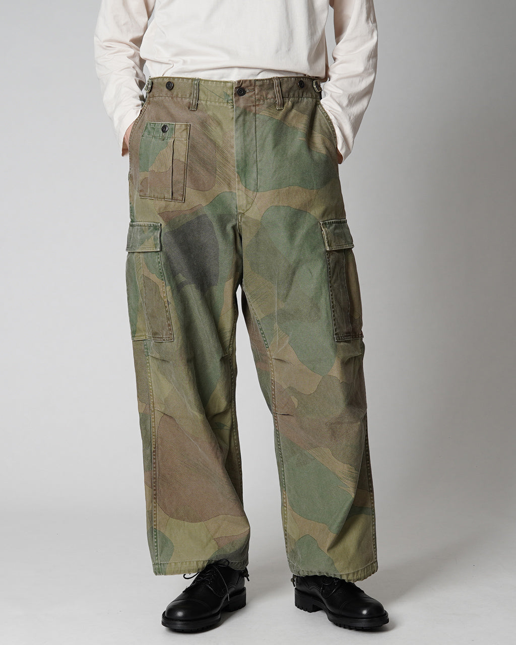 Nigel Cabourn ナイジェル・ケーボン アーミー カーゴ パンツ フェード カモフラージュ ARMY CARGO PANT FADE CAMO ボトムス 80490050013【送料無料】