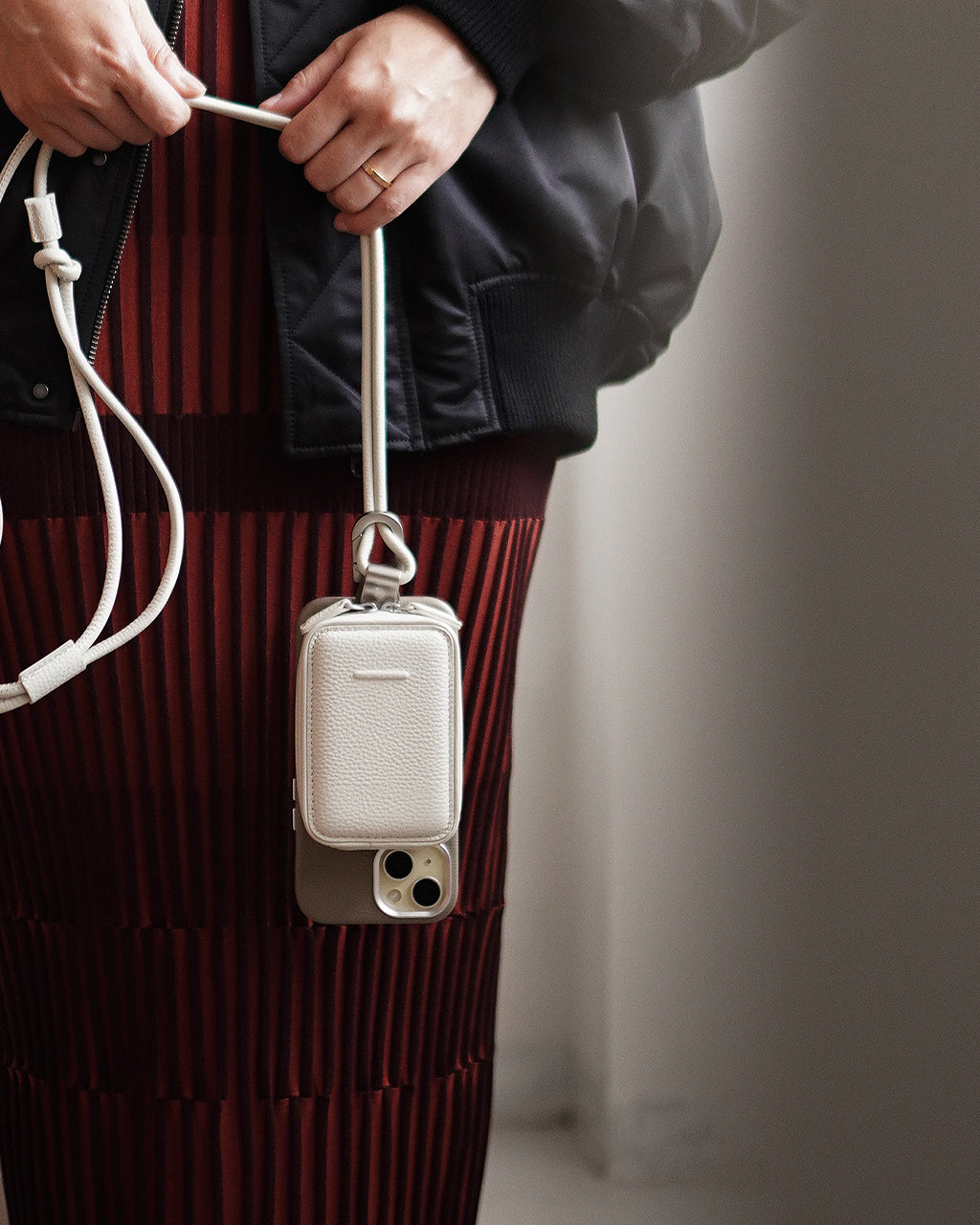 exhange-shoulder-microbag-set / iPhone accessories
