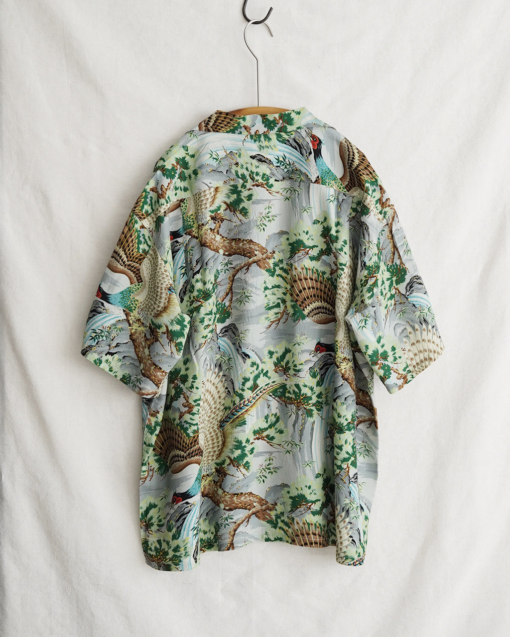 PEACOCK GARDEN HAWAIIAN SHIRT 01-8158