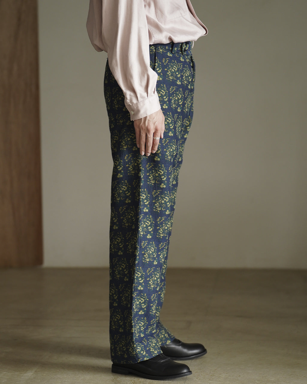 outil PANTALON LIMMEN OV-P020-2 ジャガード織 ワークパンツ 花柄｜Crouka(クローカ)