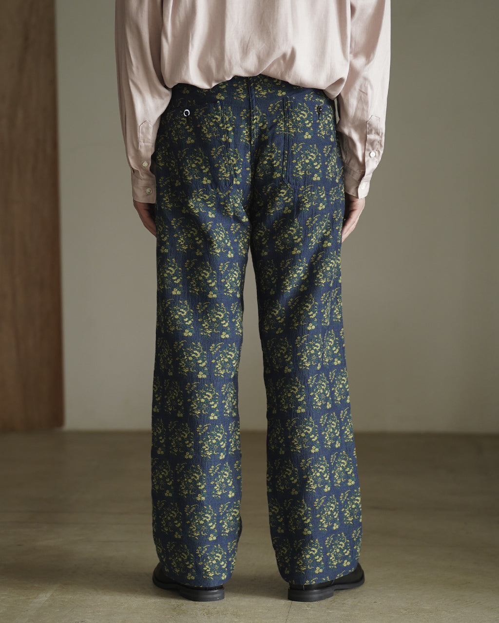 outil PANTALON LIMMEN OV-P020-2 ジャガード織 ワークパンツ 花柄｜Crouka(クローカ)