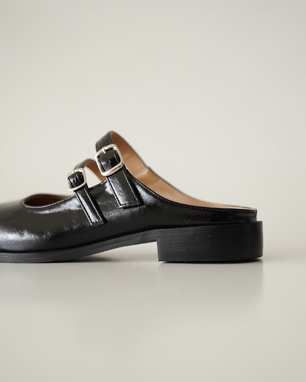 PAES ペイズ Double Buckle Mule ダブル バックル ミュール ストラップ | Crouka(クローカ)
