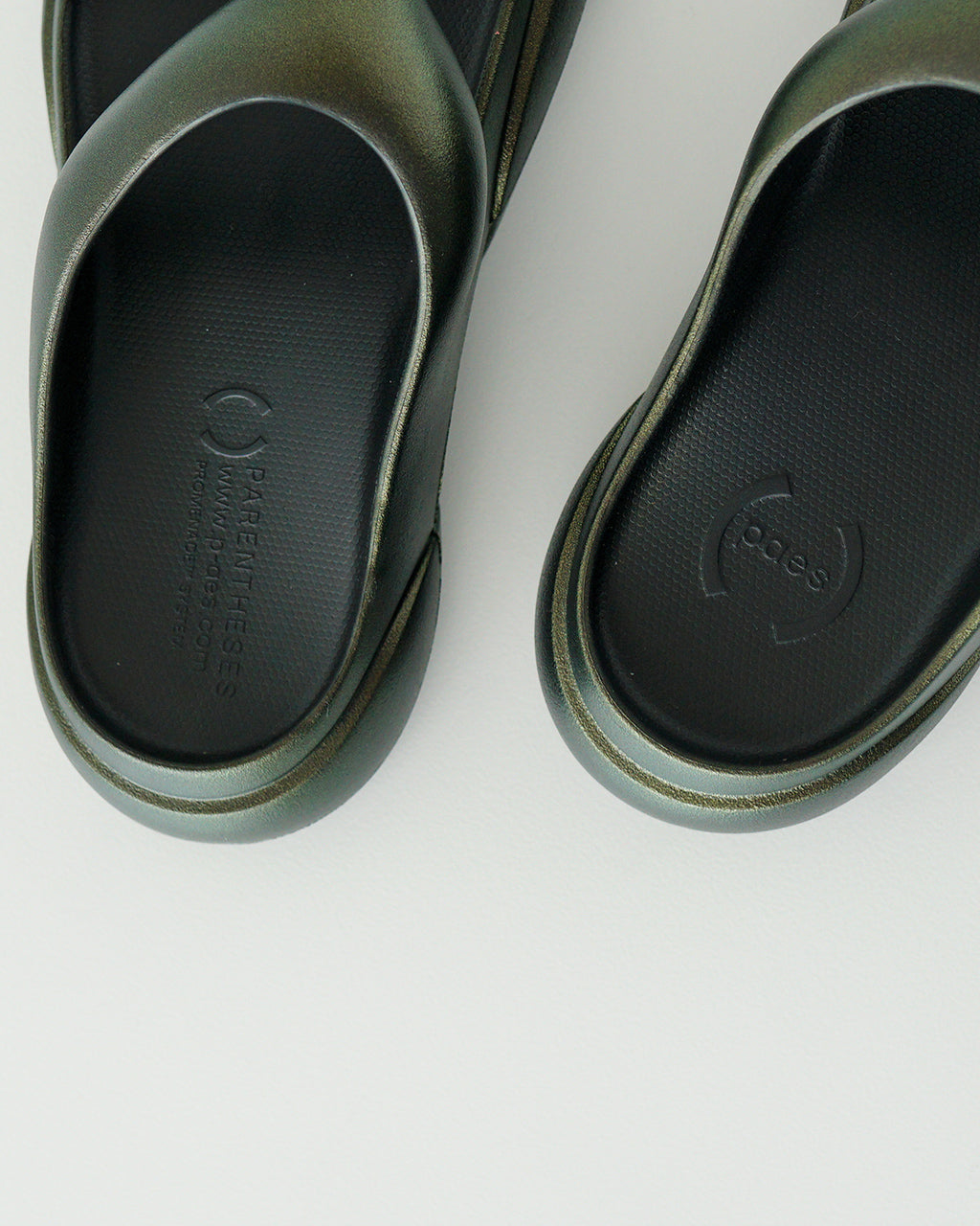 PAES｜NEW FLIPFLOP METAL LINE｜レディース 足袋型リカバリー