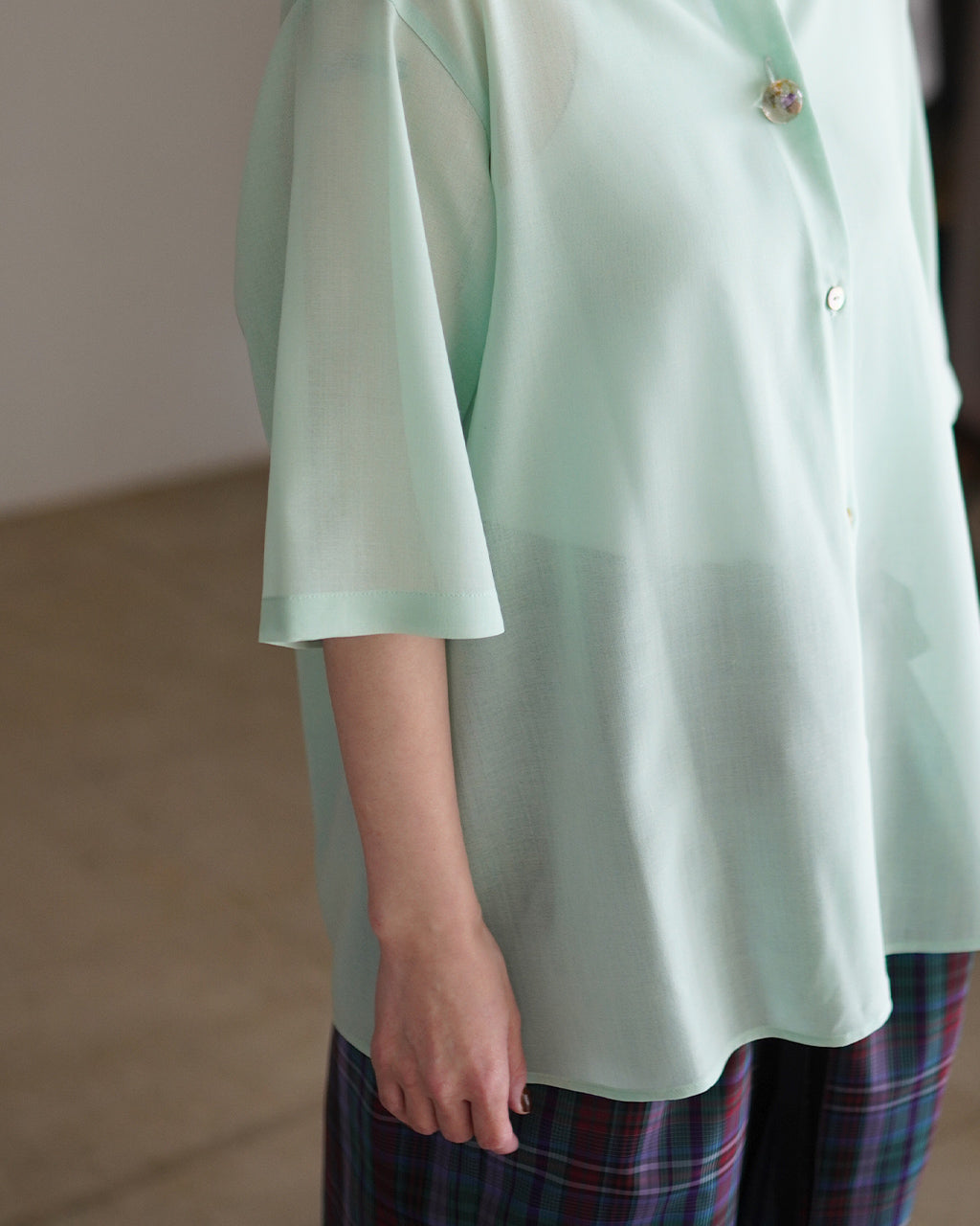 High-twisted gauze shirt PO1S013