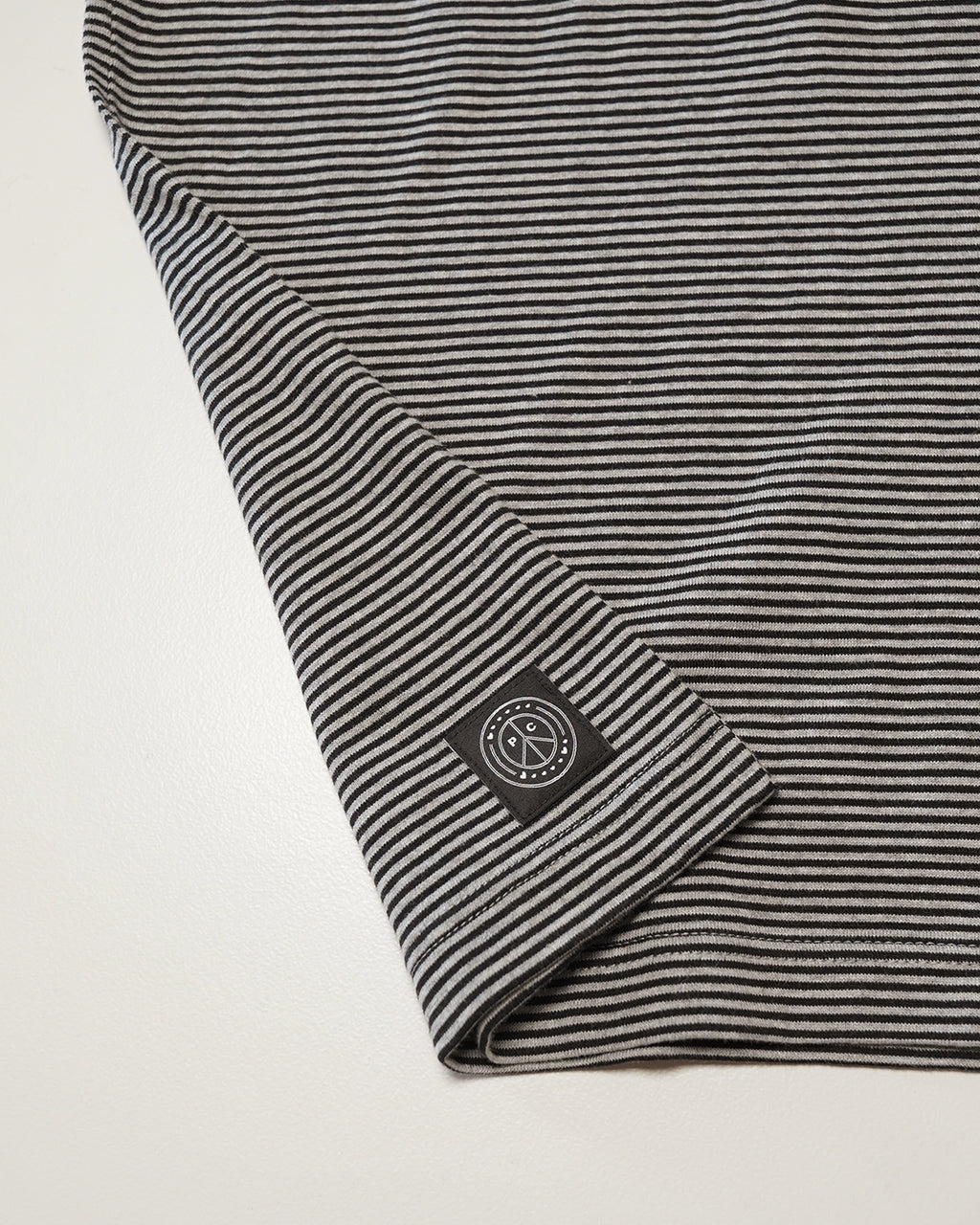 H W BEATNIK BORDER TURTLENECK BFA-P-006-4280