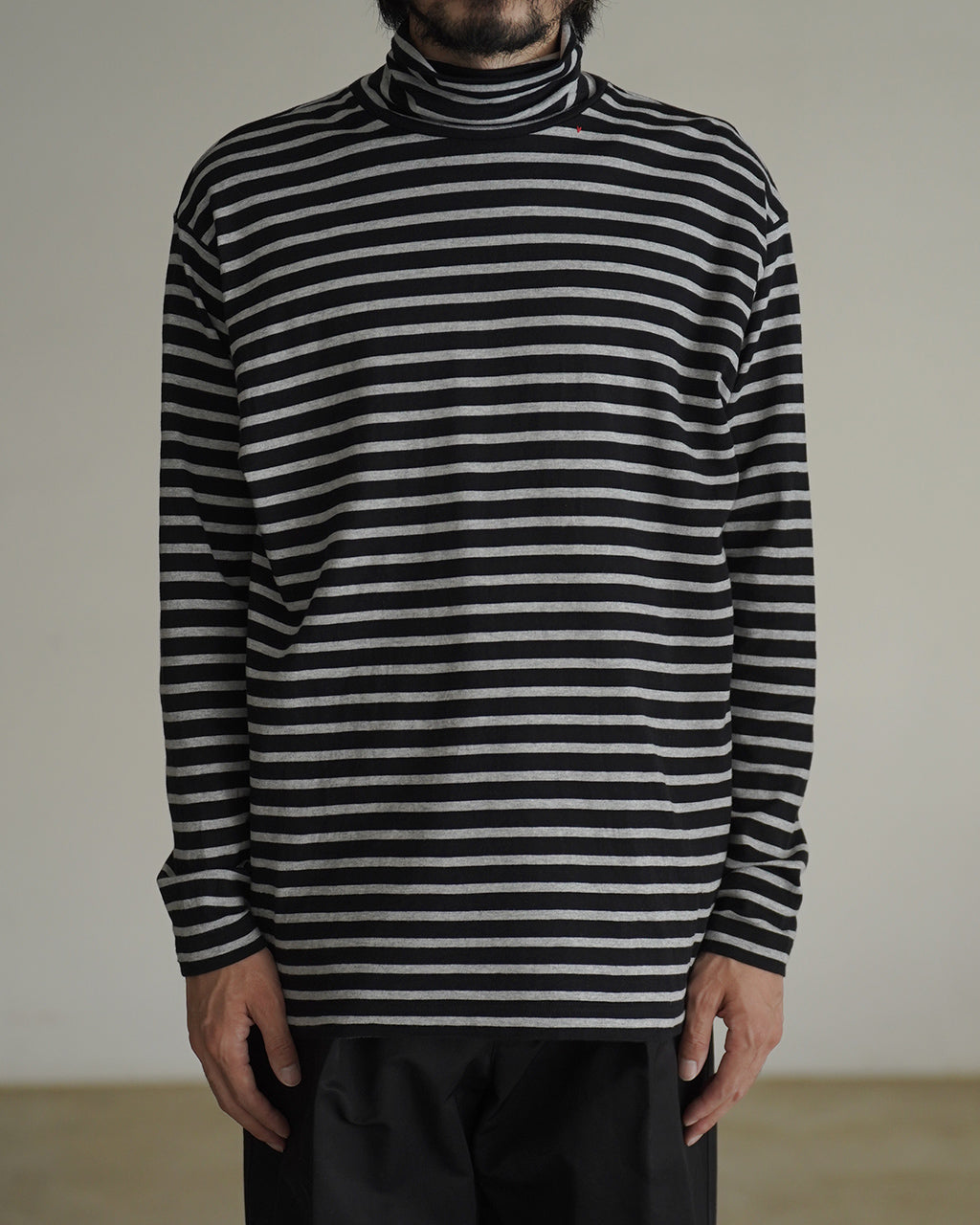 H W BEATNIK BORDER TURTLENECK BFA-P-006-4280