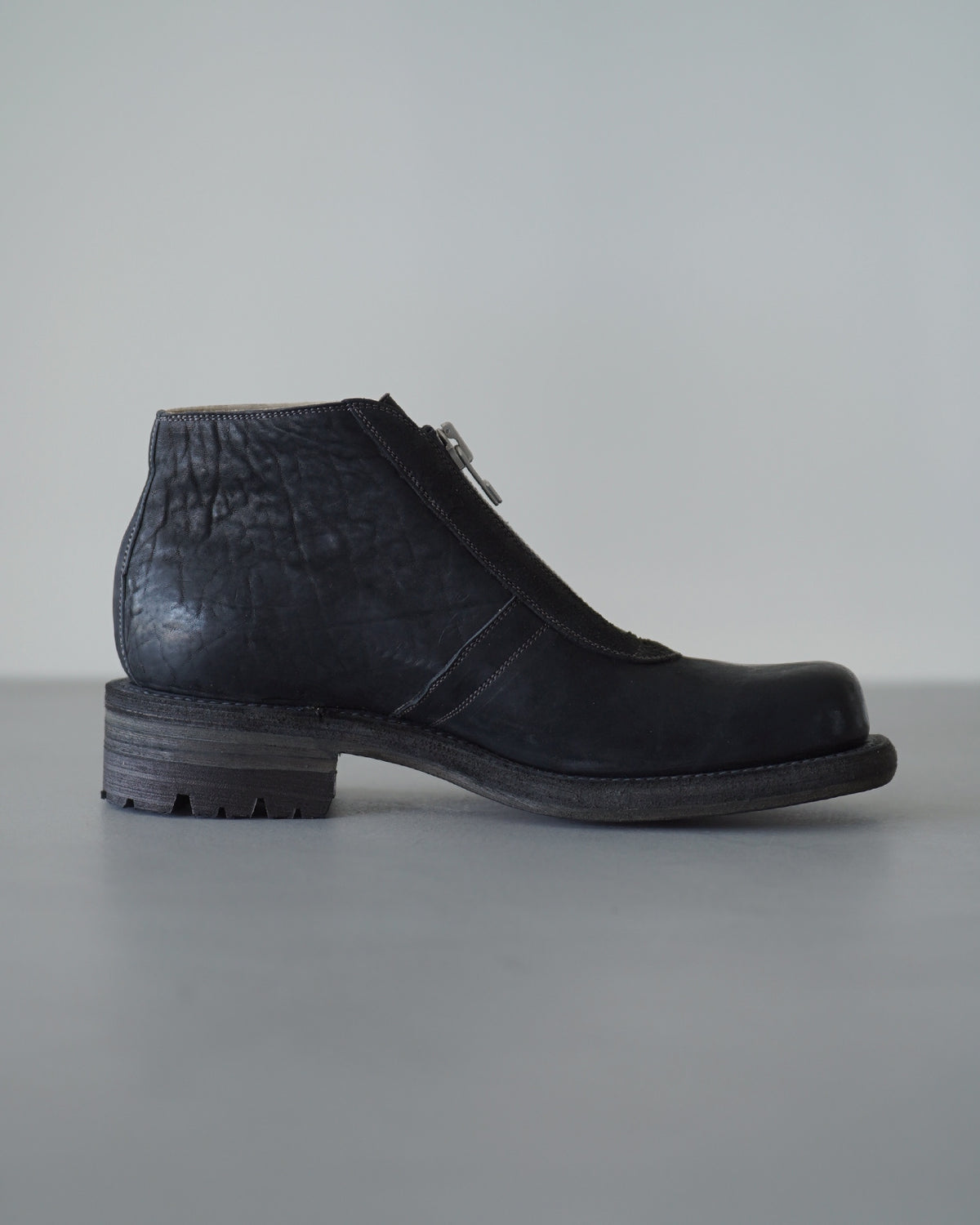 Box Toe Center Zip - Horse Nuback