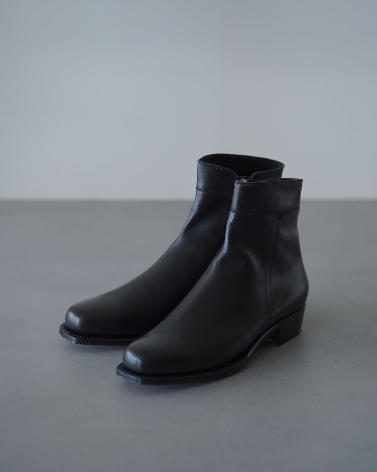 Side Zip Boots - Calf