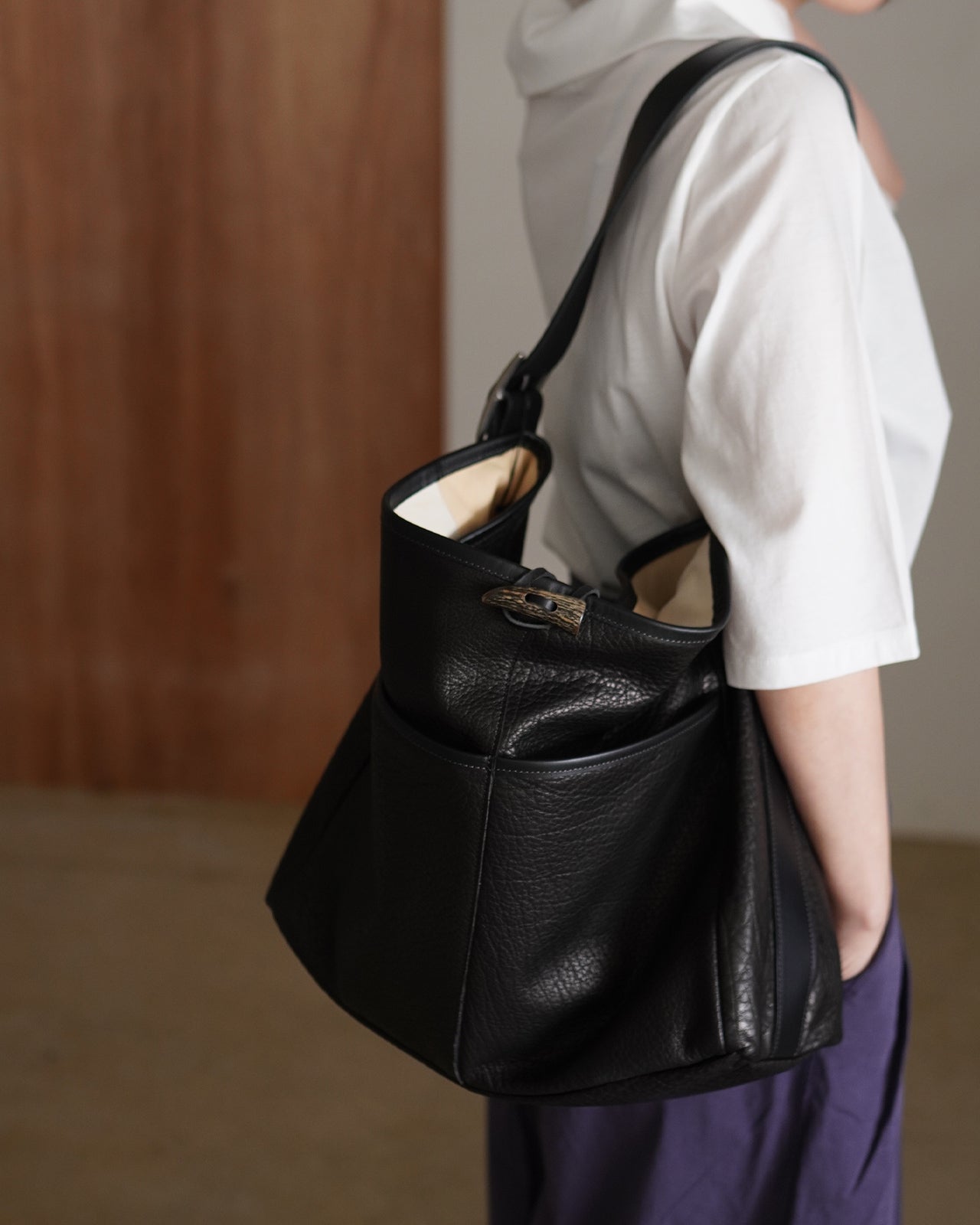 バッグ Post Production 2 Pockets Tote Bag Post Production 2 Pockets Tote Bag - ポストプロダクション 2