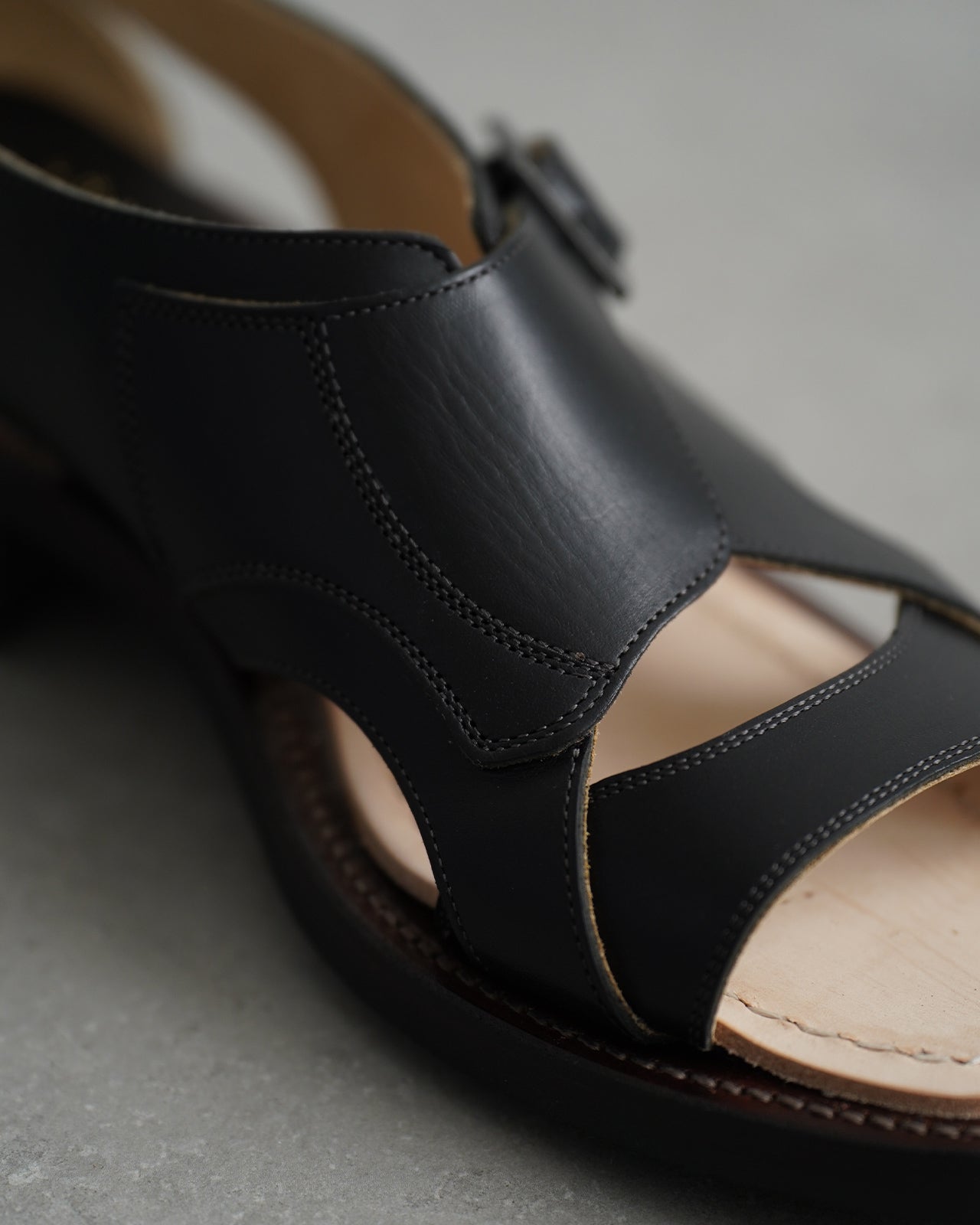 Hunt-Sandals