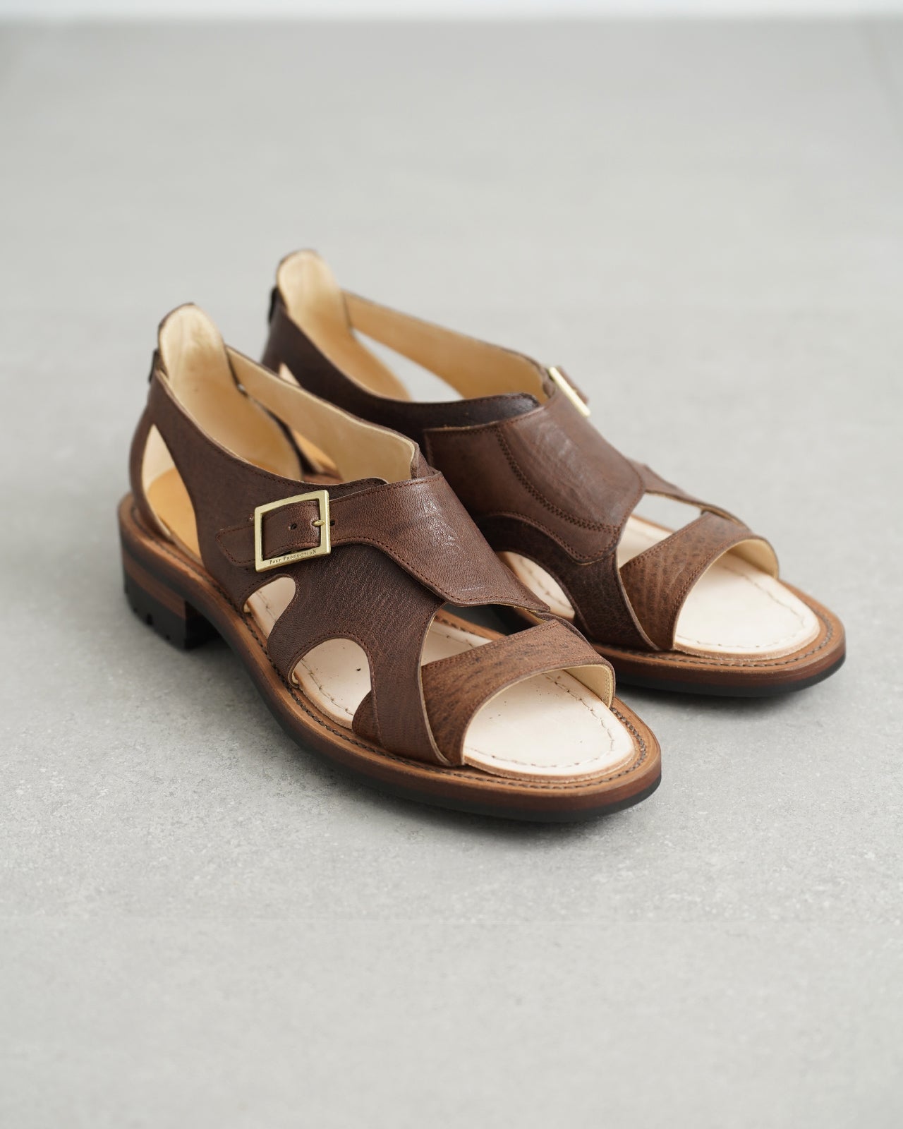Hunt-Sandals
