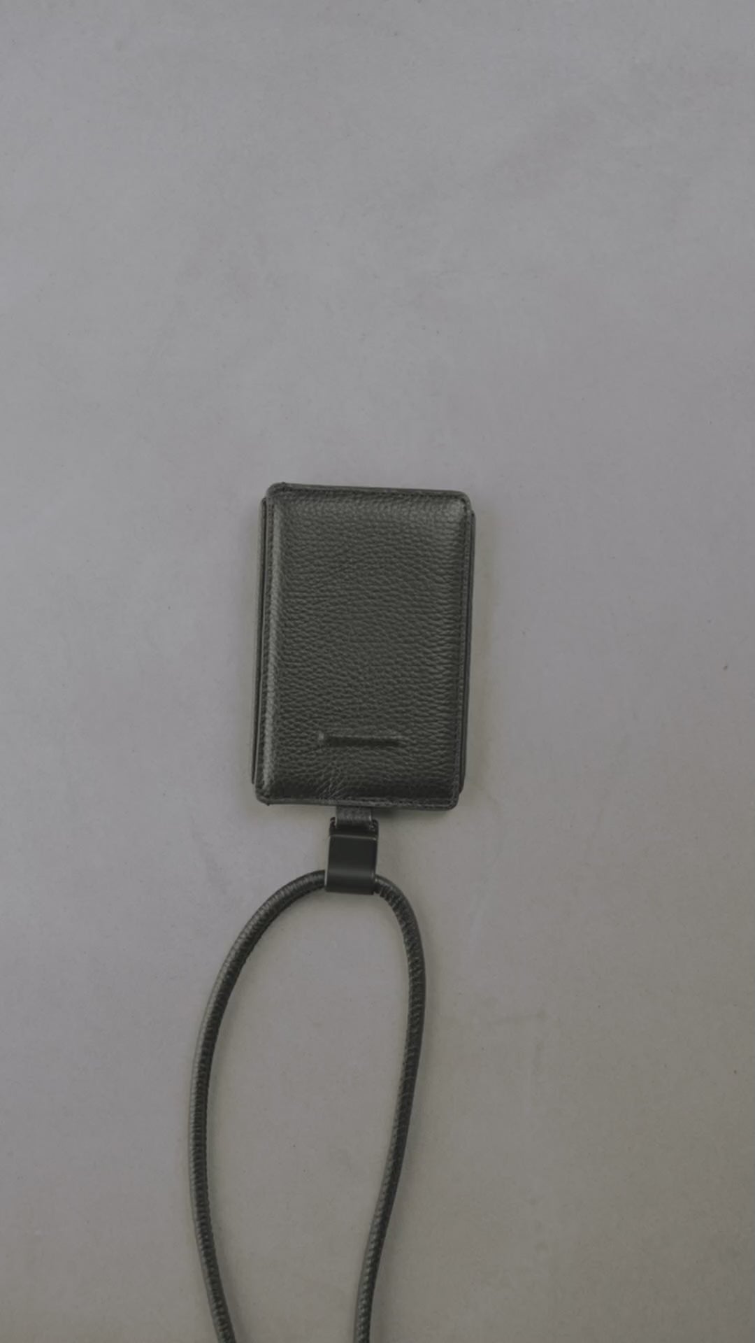 オブジェクツアイオー objects.io iPhoneアクセサリー デタッチャブル