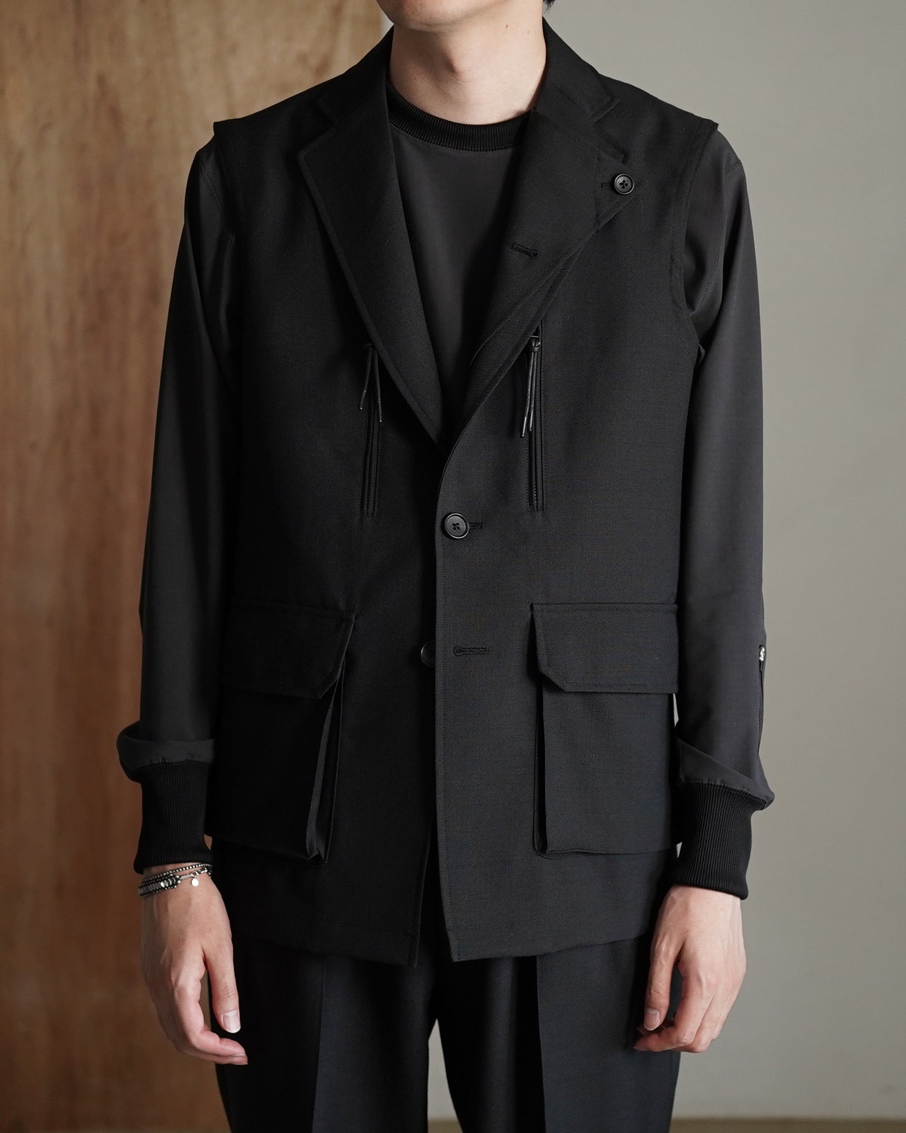 TRAVERSE VEST RM261-009