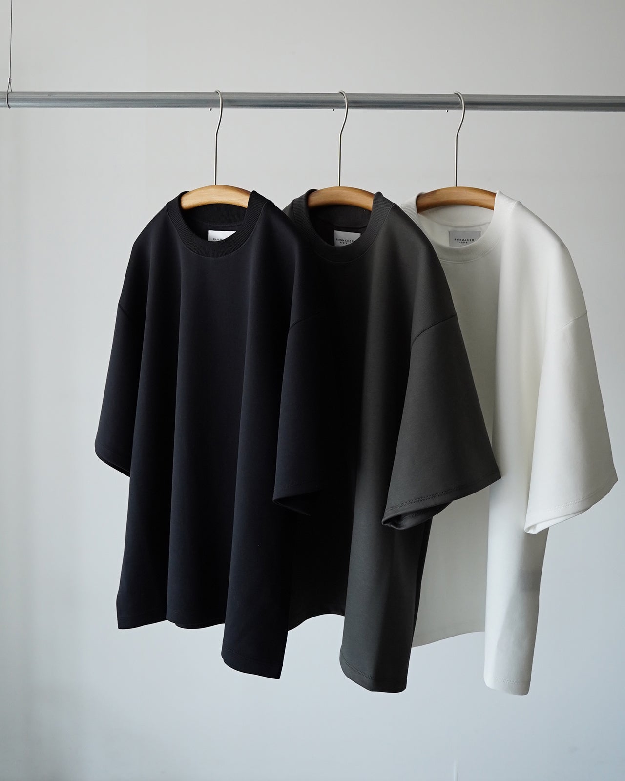 HIGH BACK COLLAR TEE RM261-044