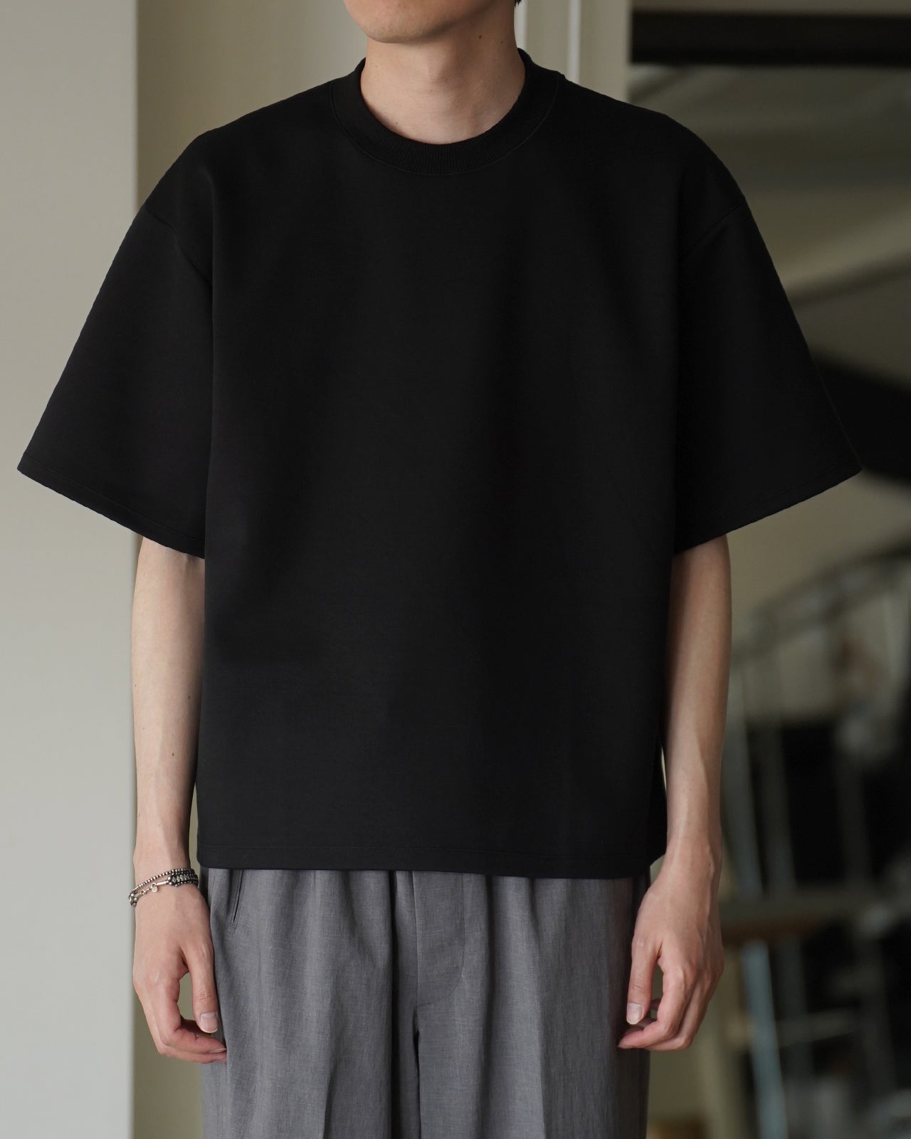 HIGH BACK COLLAR TEE RM261-044