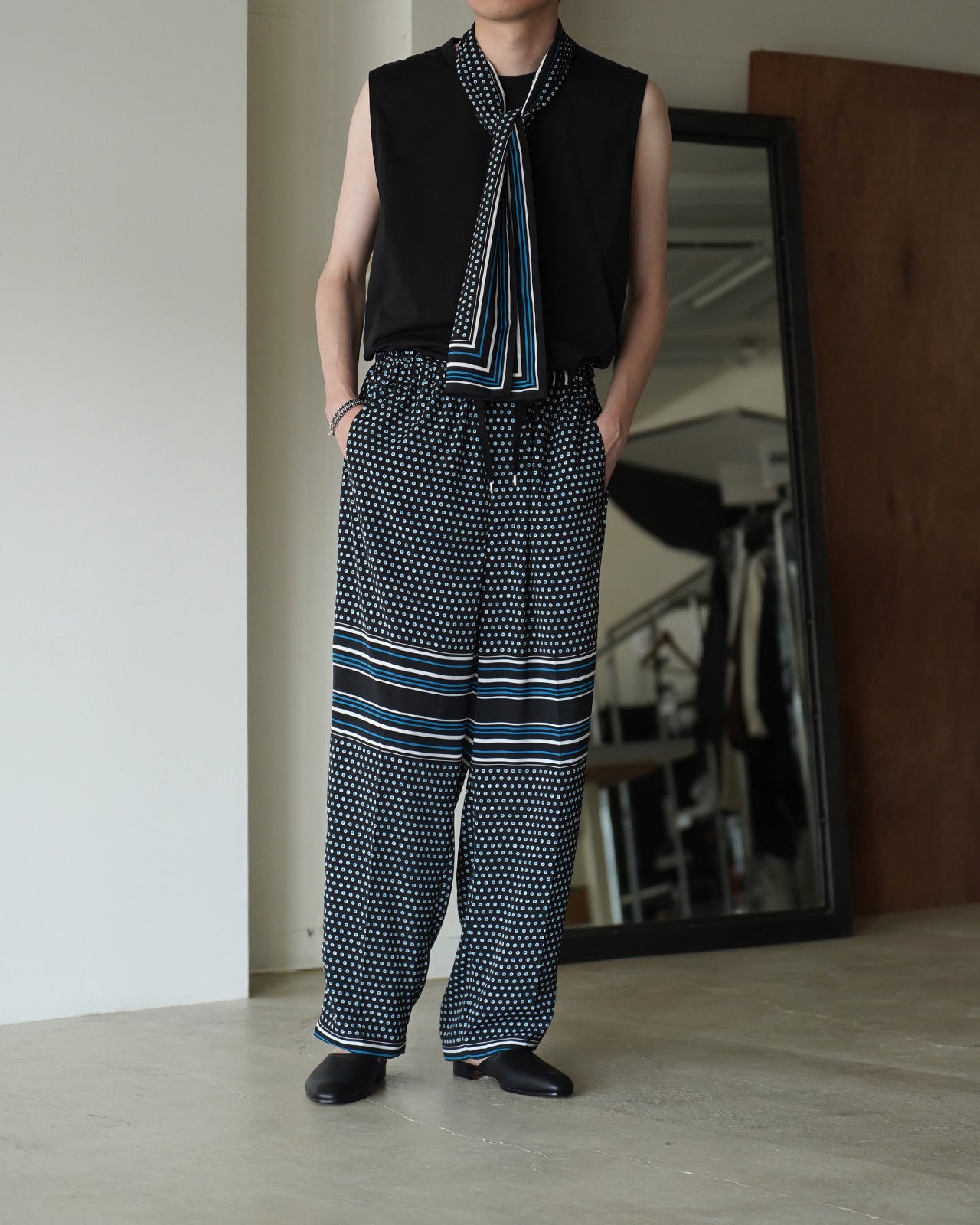 NO SLEEVE TEE RM261-047