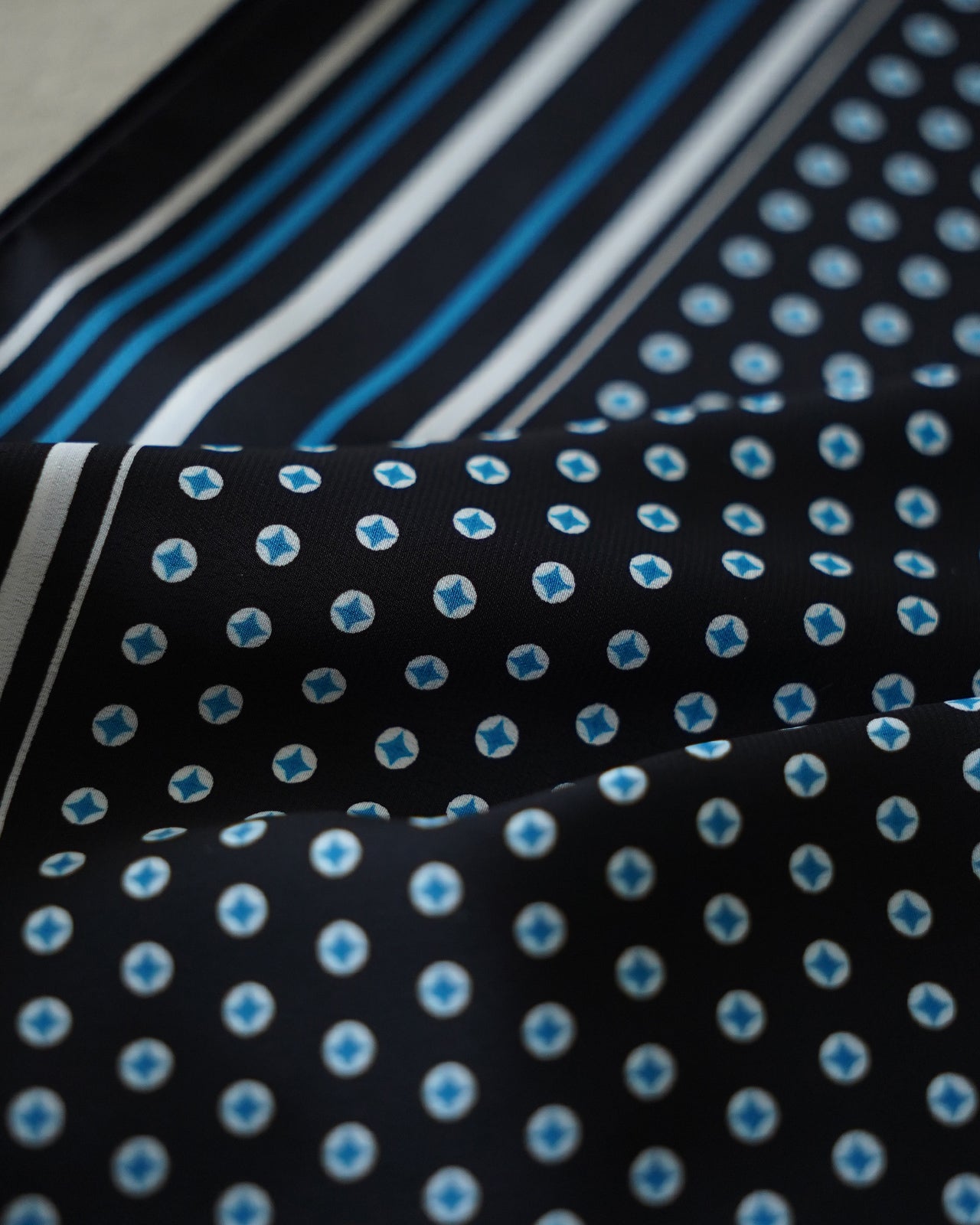 ETERNAL DOT STOLE RM261-049