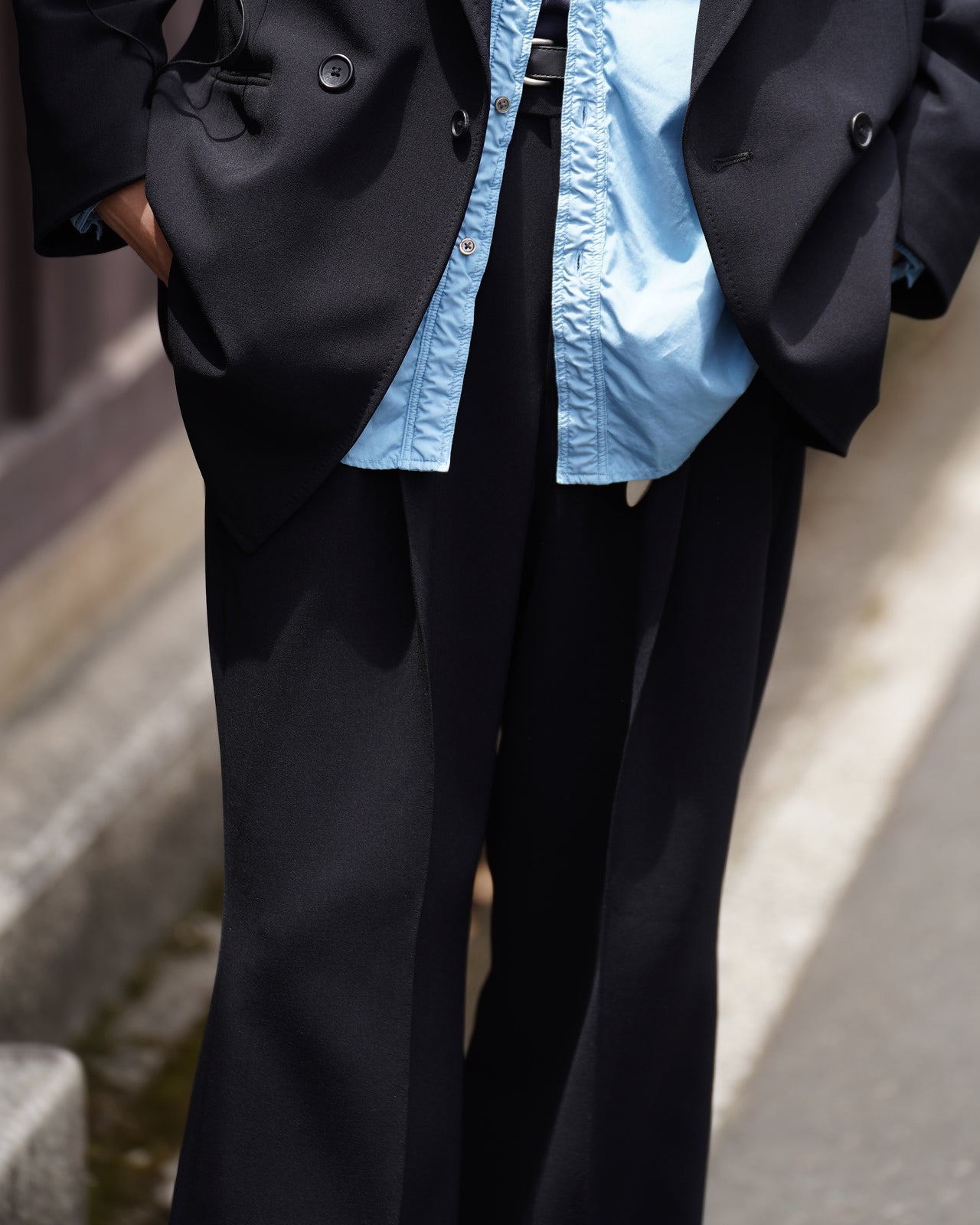 WIDE SEMI-FLARED TROUSERS RM262-005
