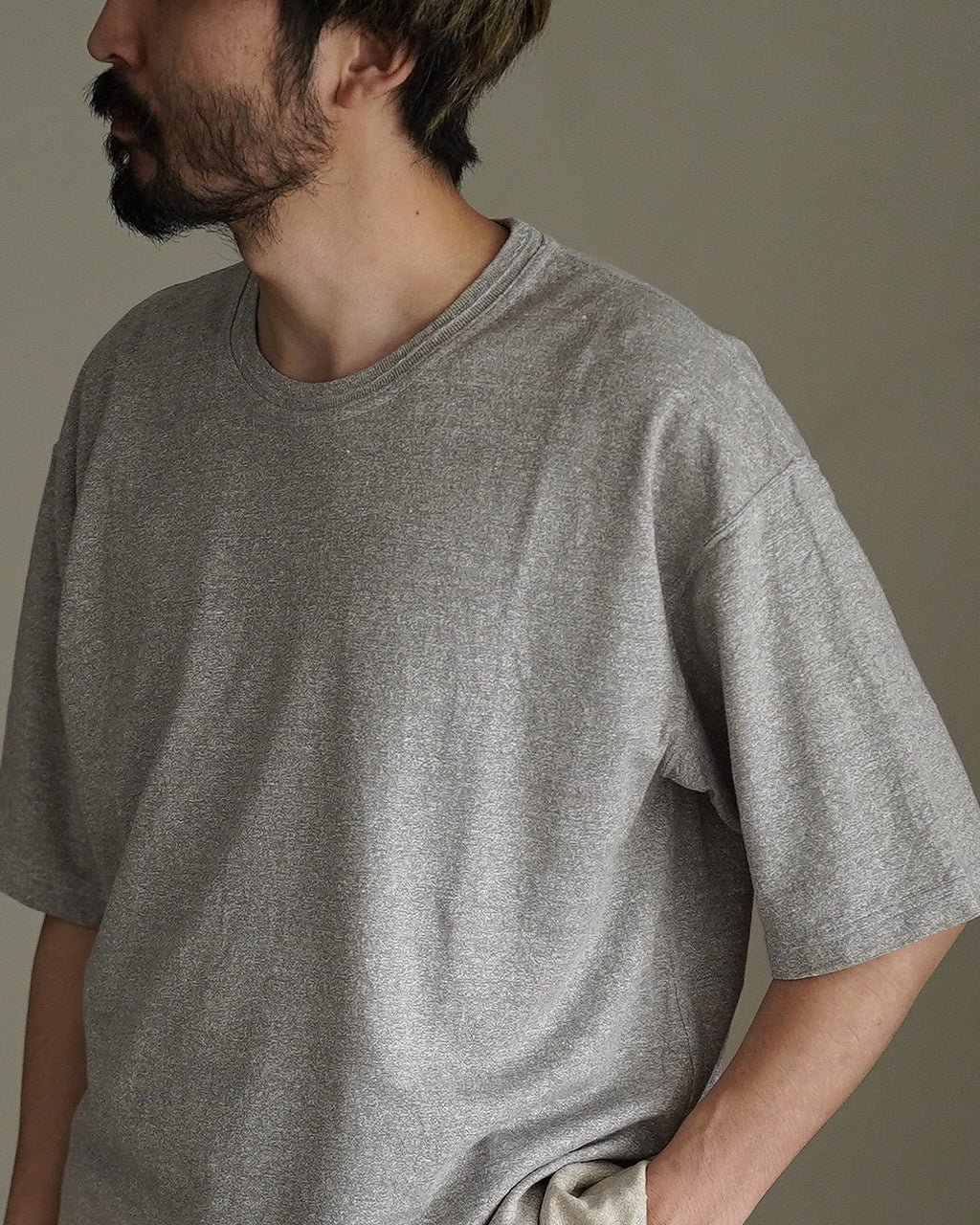 rinoneca リネン 強撚コットン 半袖Tシャツ クルーネック｜Crouka(クローカ)