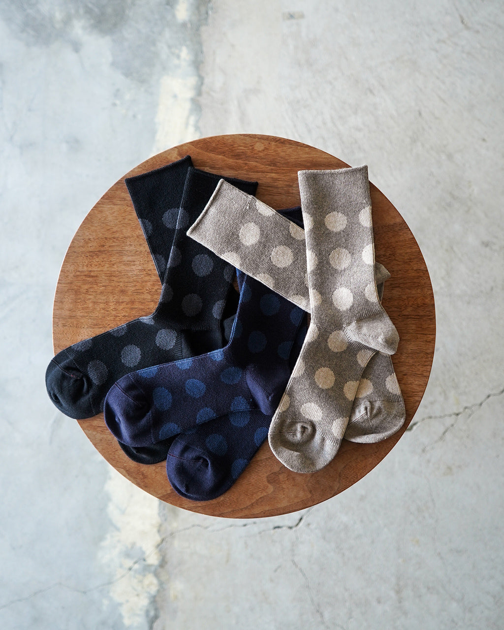 ROTOTO PORTHOLE DOT SOCKS R1628