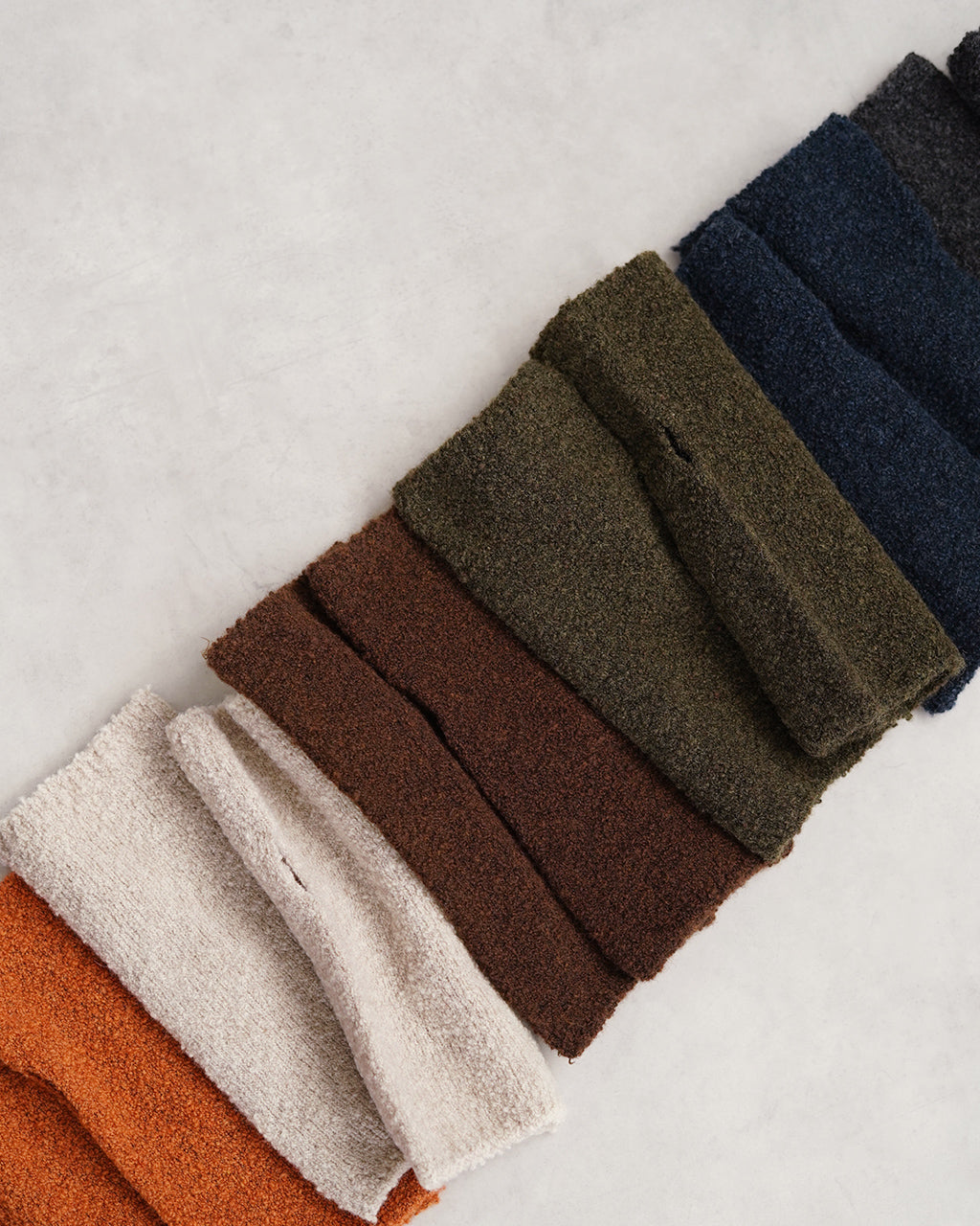 SEAMLESS HAND WARMER ”WOOL FLEECE” R5100