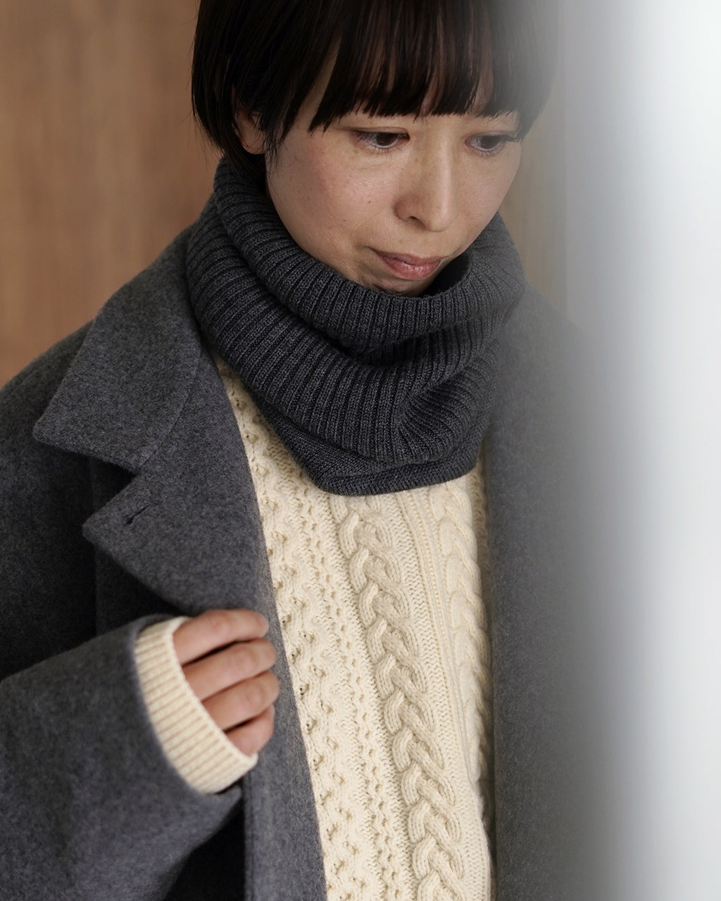 EXTRA FINE MERINO SEAMLESS SNOOD R5158