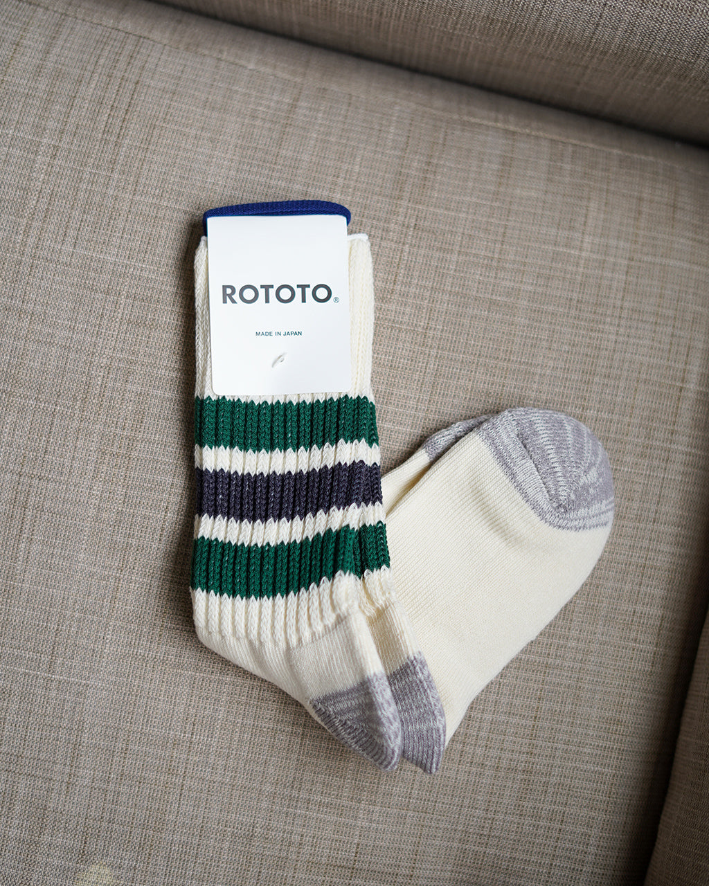 ROTOTO COARSE RIBBED OLDSCHOOL CREW SOCKS R1255