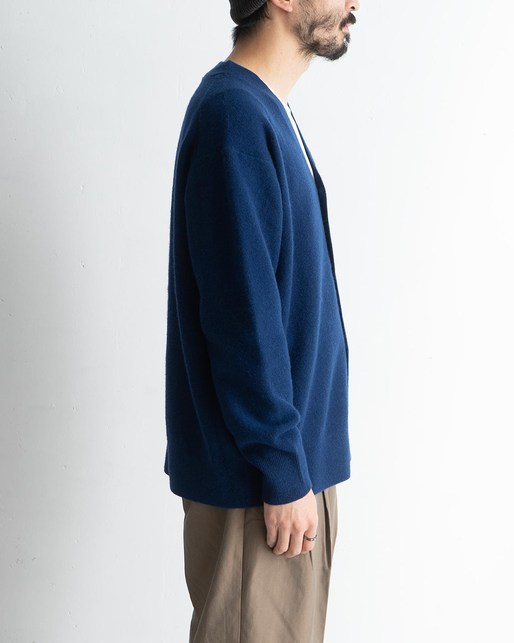 【SALE！30%OFF】RYETENDER ライテンダー Vネック カーディガン MULBERRY CARDIGAN メリノウール カシミヤ ニット セーター  R21-02-01-005【送料無料】