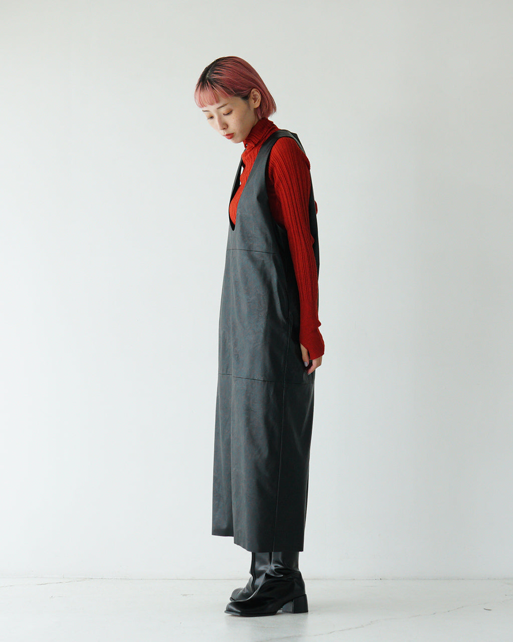 【SALE！50%OFF】SACRA サクラ ワンピース シンセティックレザー SYNTHETIC LEATHER OP ロングワンピース ジャンパースカート 124610041【送料無料】