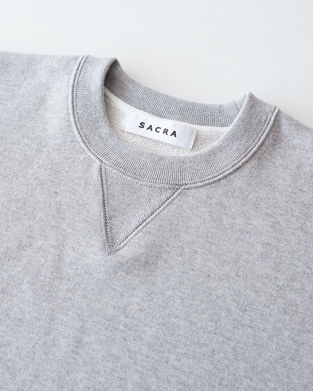 ＼早得24時間限定ポイント10倍／SACRA サクラ クロップド丈 スウェット EXTRA FINE FLEECE CROPPED TOP エクストラ ファイン フリース トップス 125141091【送料無料】