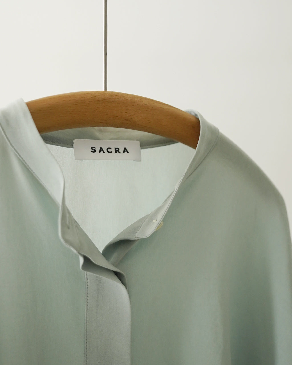 SACRA サクラ トリアセテート マイクロ クレープ シャツ レディース